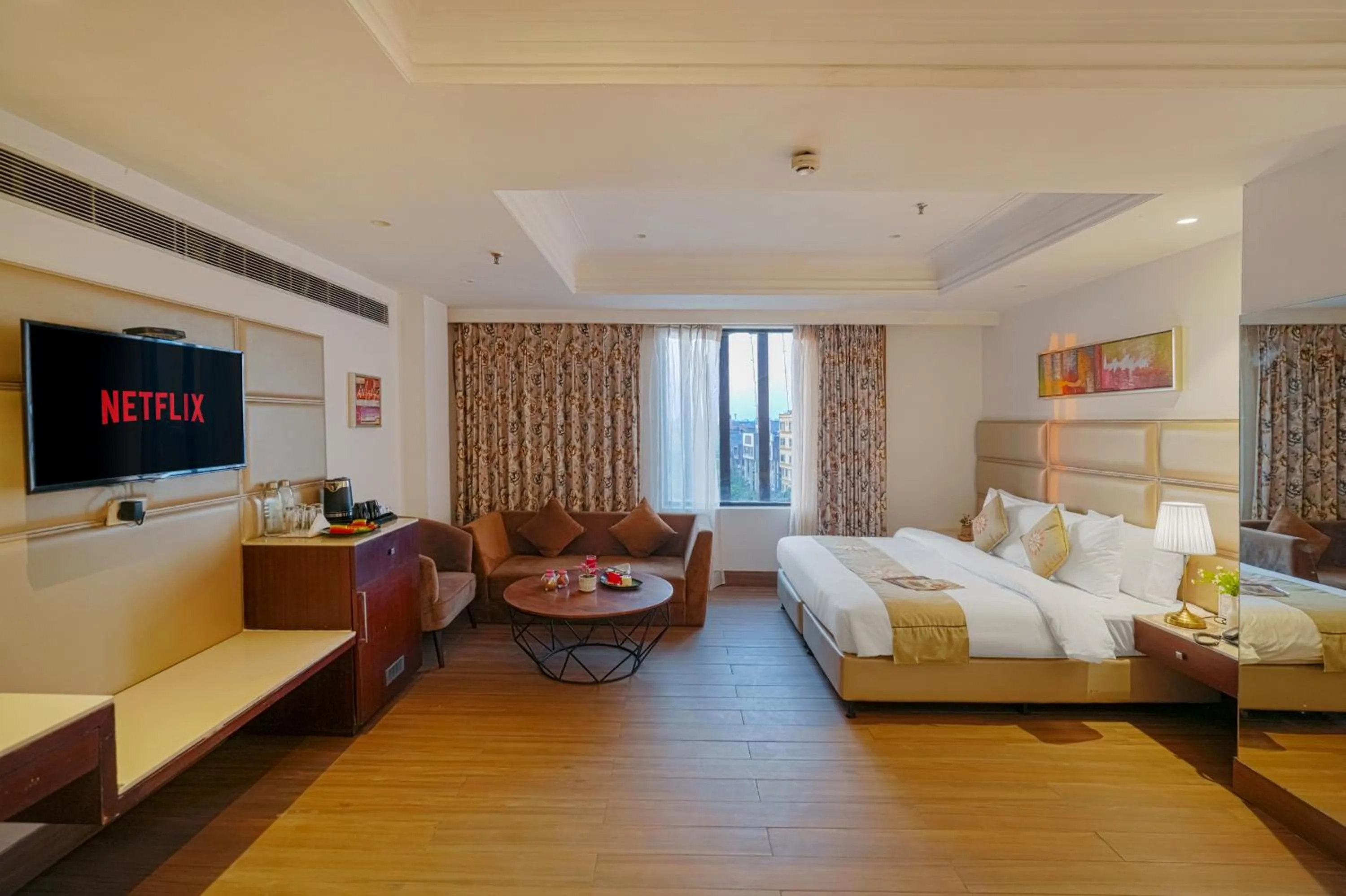 Bedroom, Bed in BluSalzz Select - City Centre, Amritsar