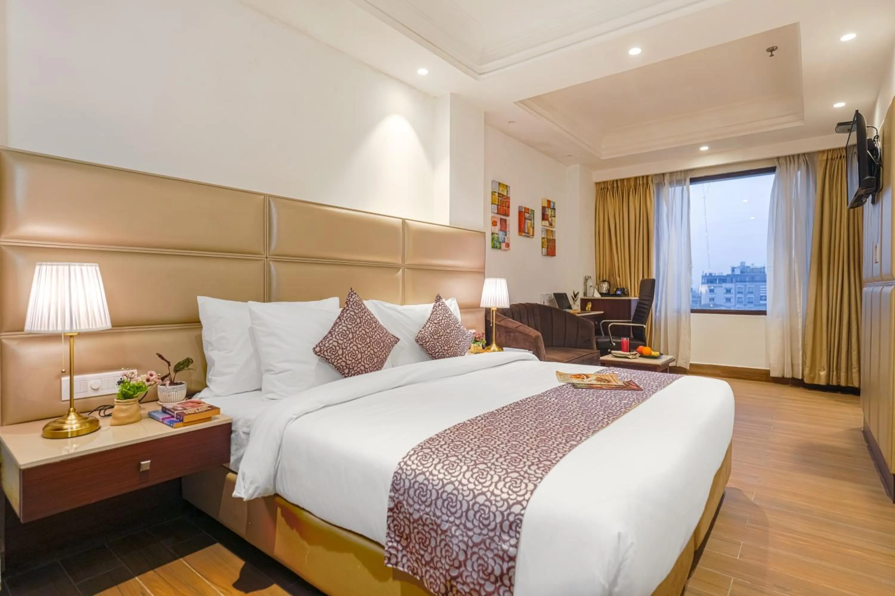 Bedroom, Bed in BluSalzz Select - City Centre, Amritsar