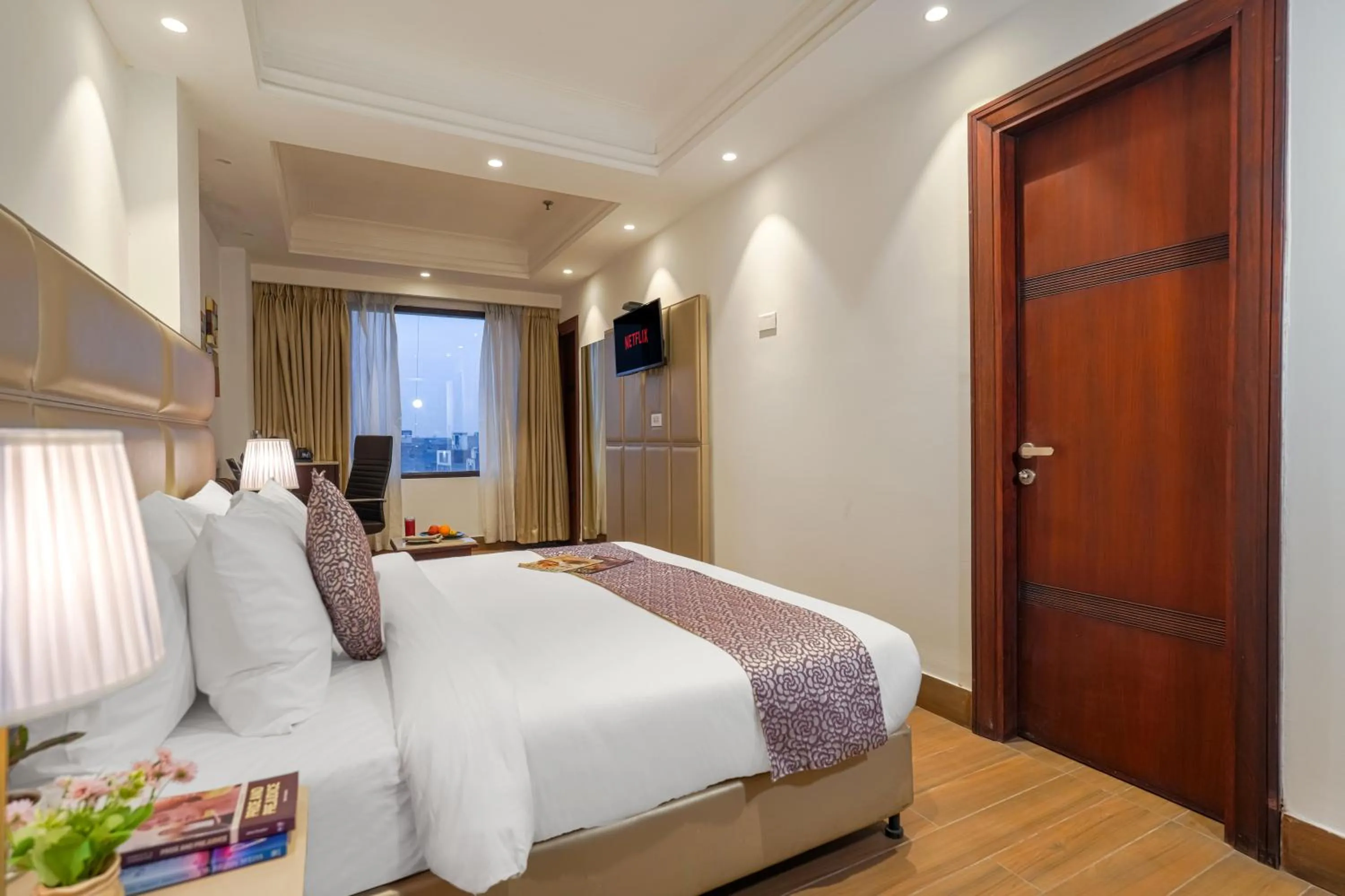 Bedroom, Bed in BluSalzz Select - City Centre, Amritsar
