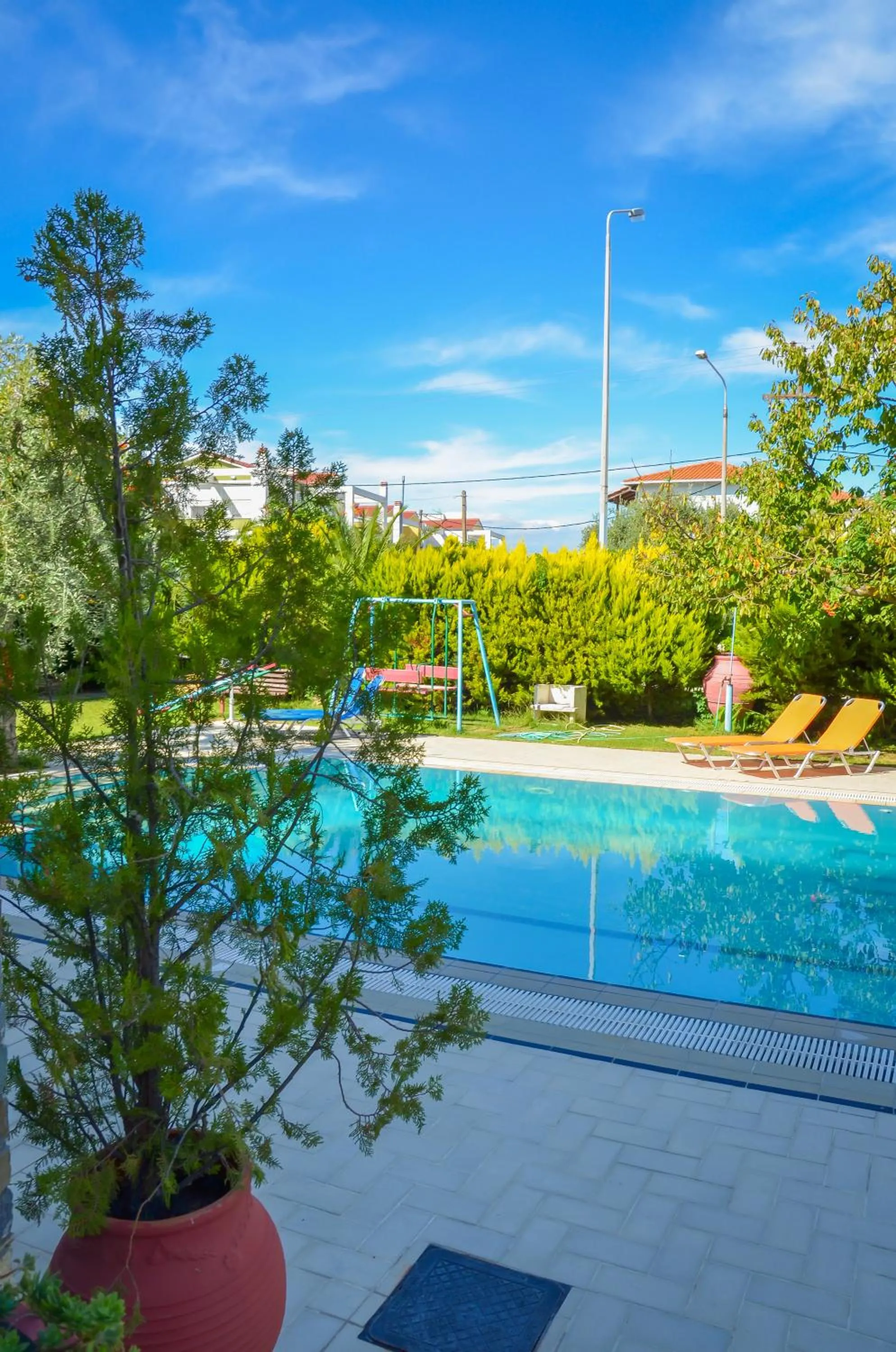 Swimming pool in Villa Eden