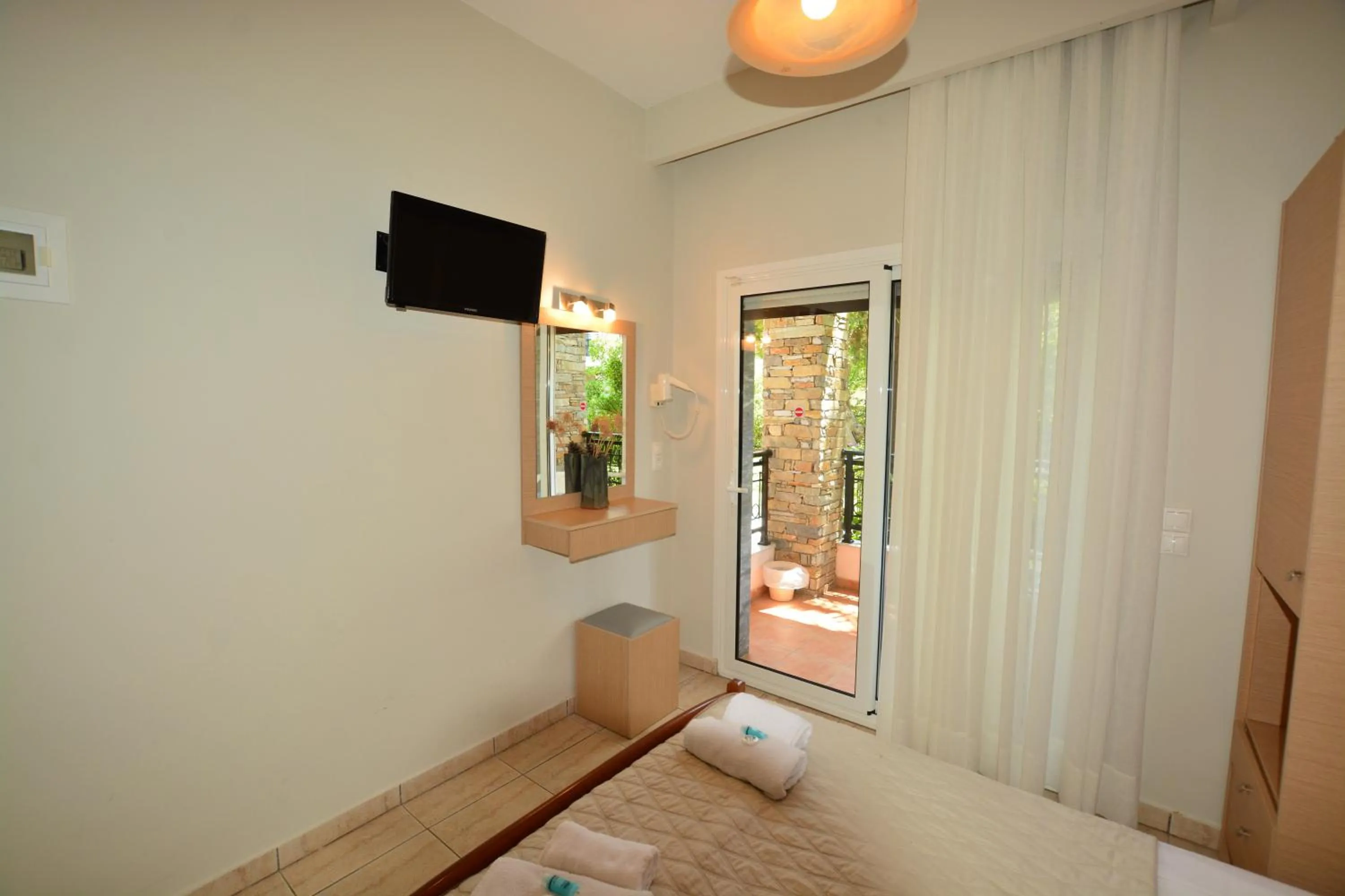 Photo of the whole room, Bed in Villa Eden