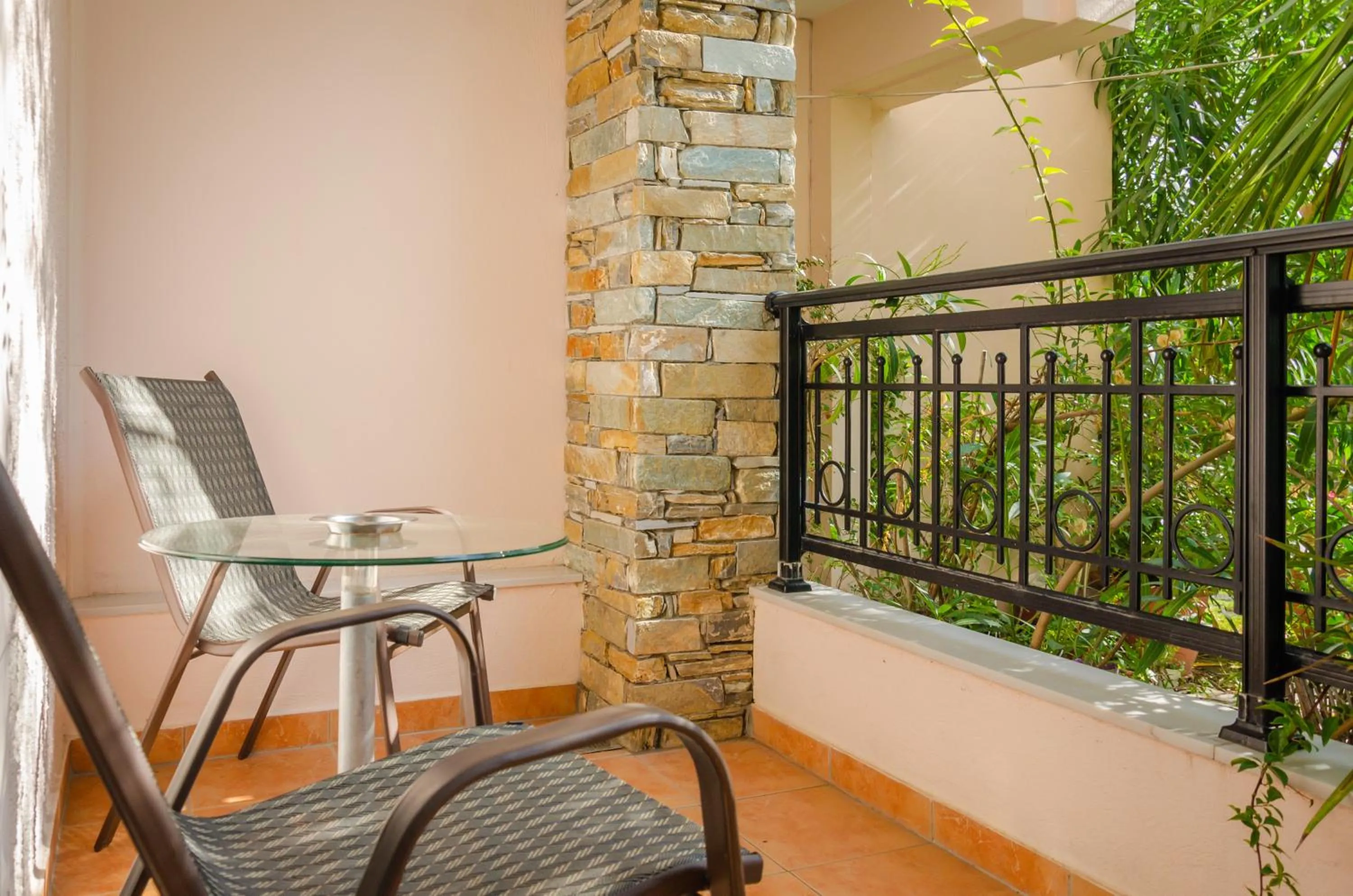 Balcony/Terrace in Villa Eden