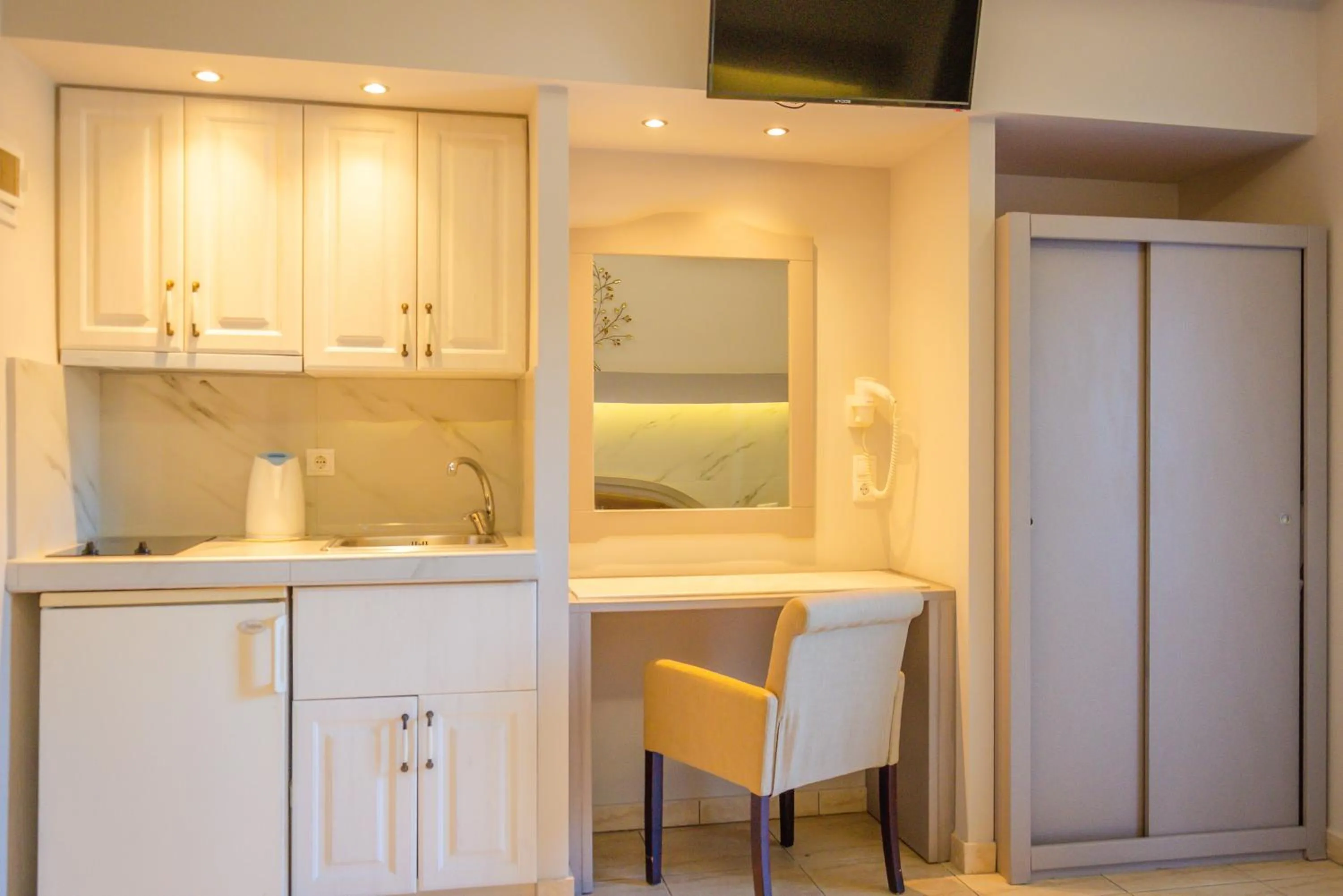 Kitchen or kitchenette in Villa Eden
