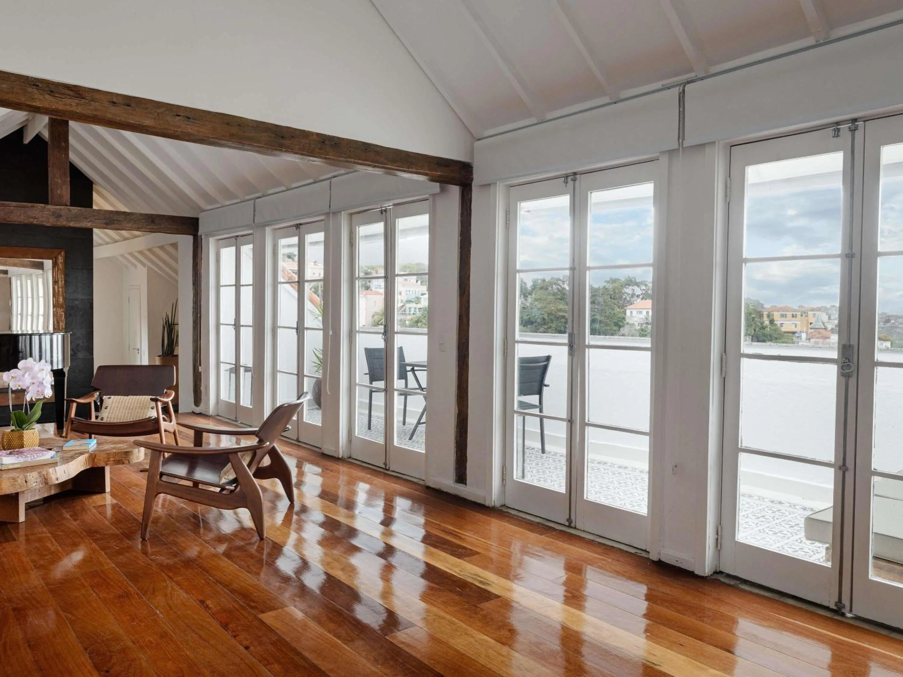 Bedroom in Santa Teresa Hotel Rio de Janeiro - MGallery Collection
