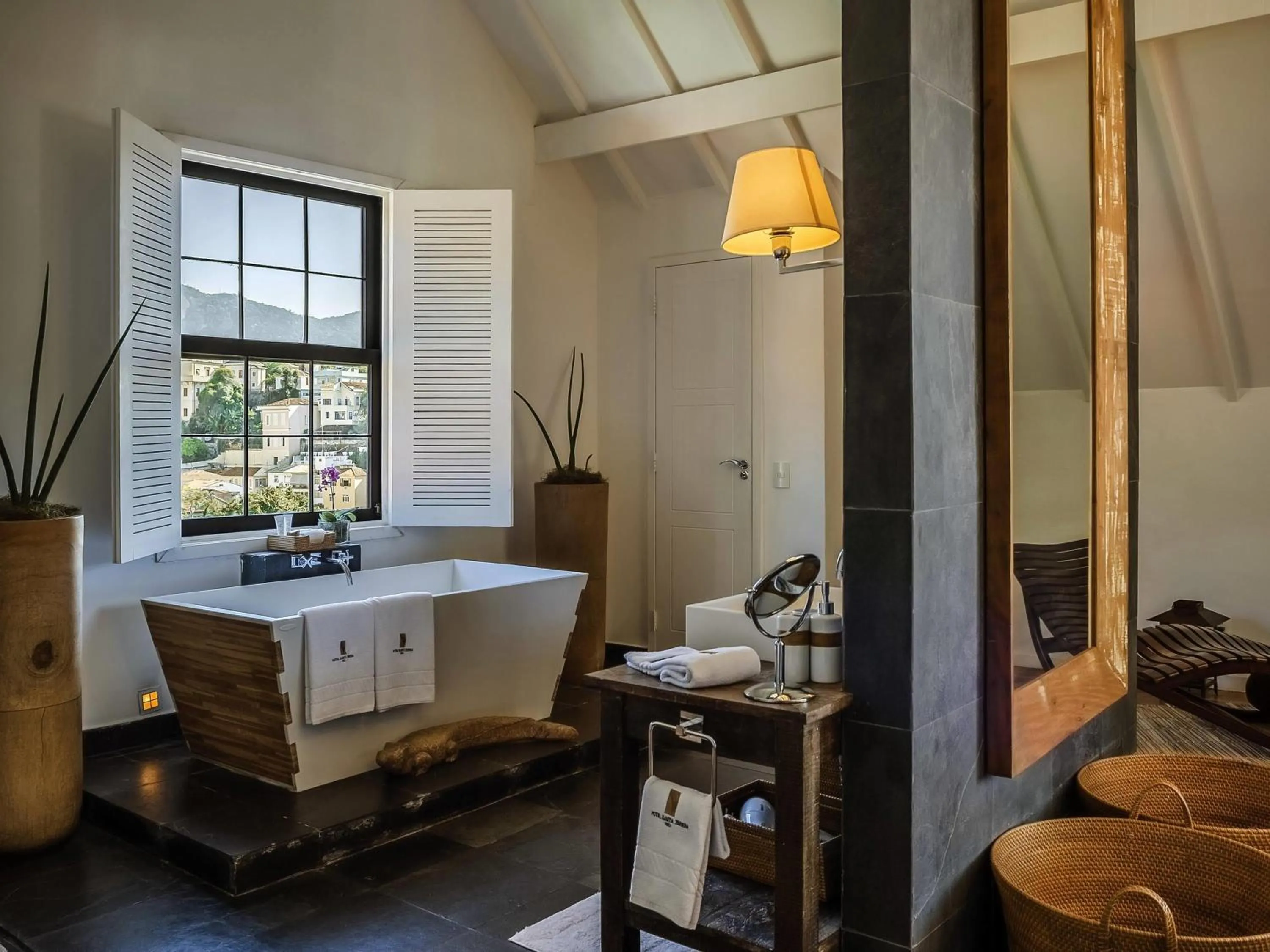 Bedroom in Santa Teresa Hotel Rio de Janeiro - MGallery Collection