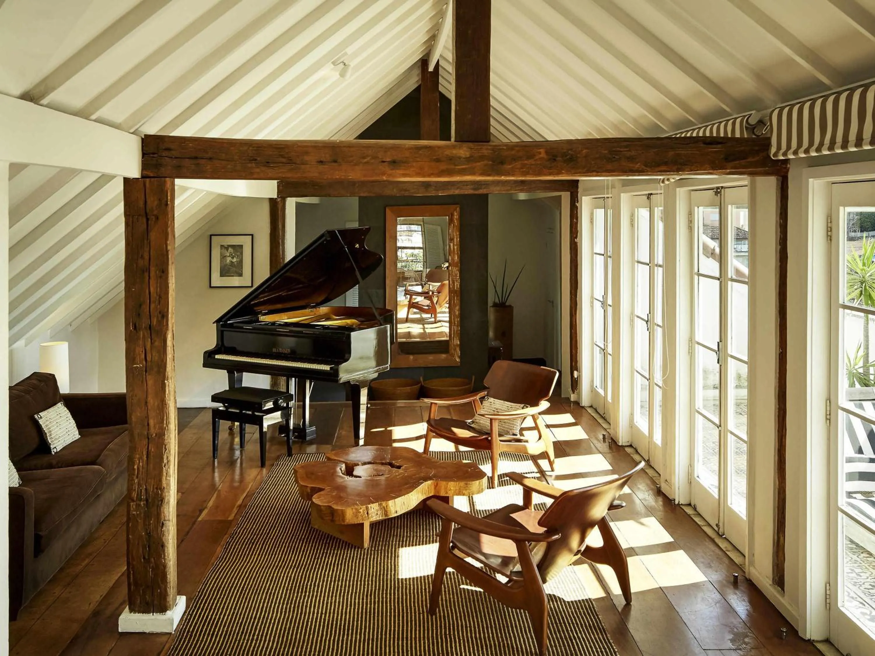 Bedroom in Santa Teresa Hotel Rio de Janeiro - MGallery Collection