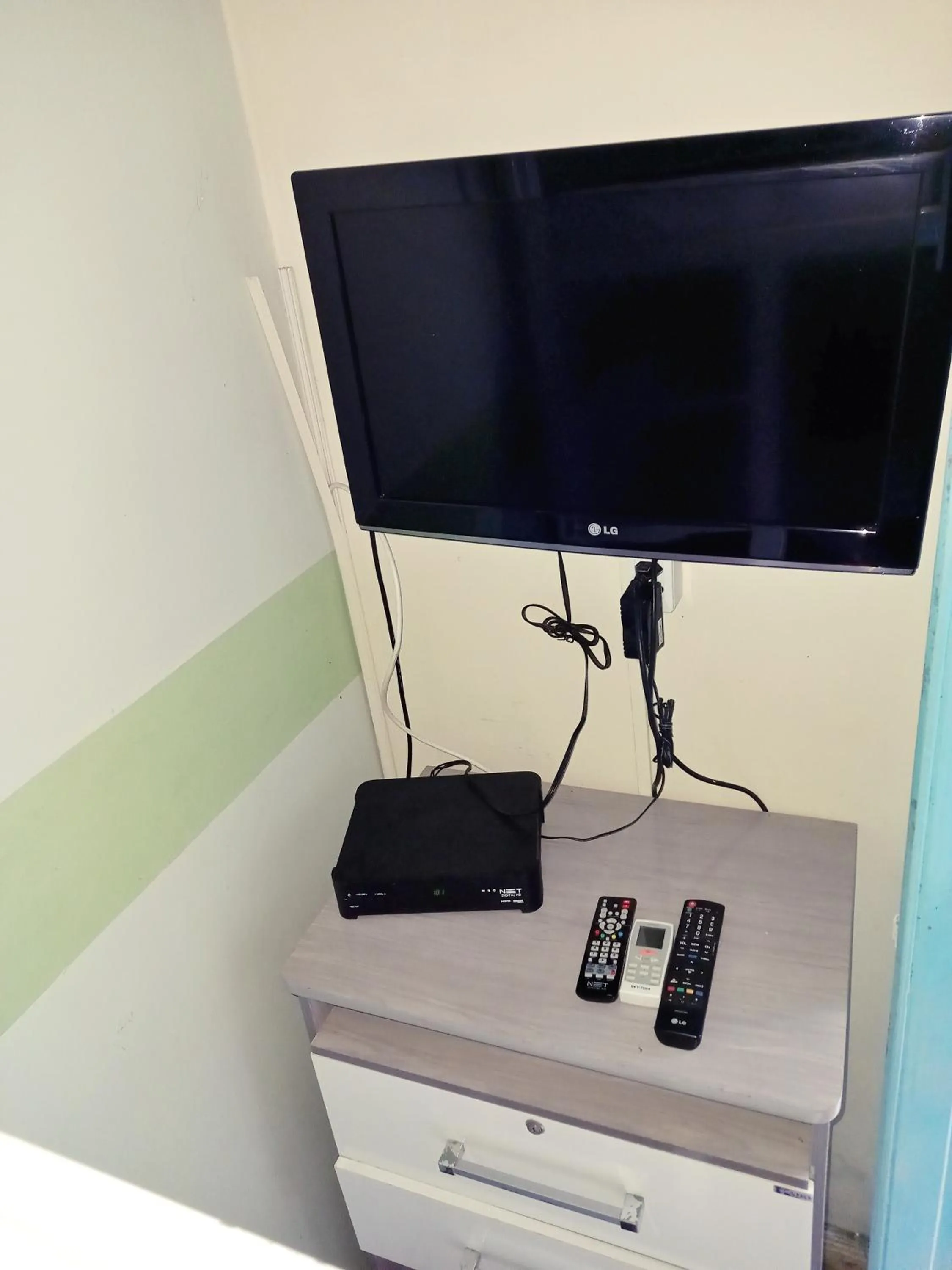 Photo of the whole room in Solar Hostel Beach Copacabana