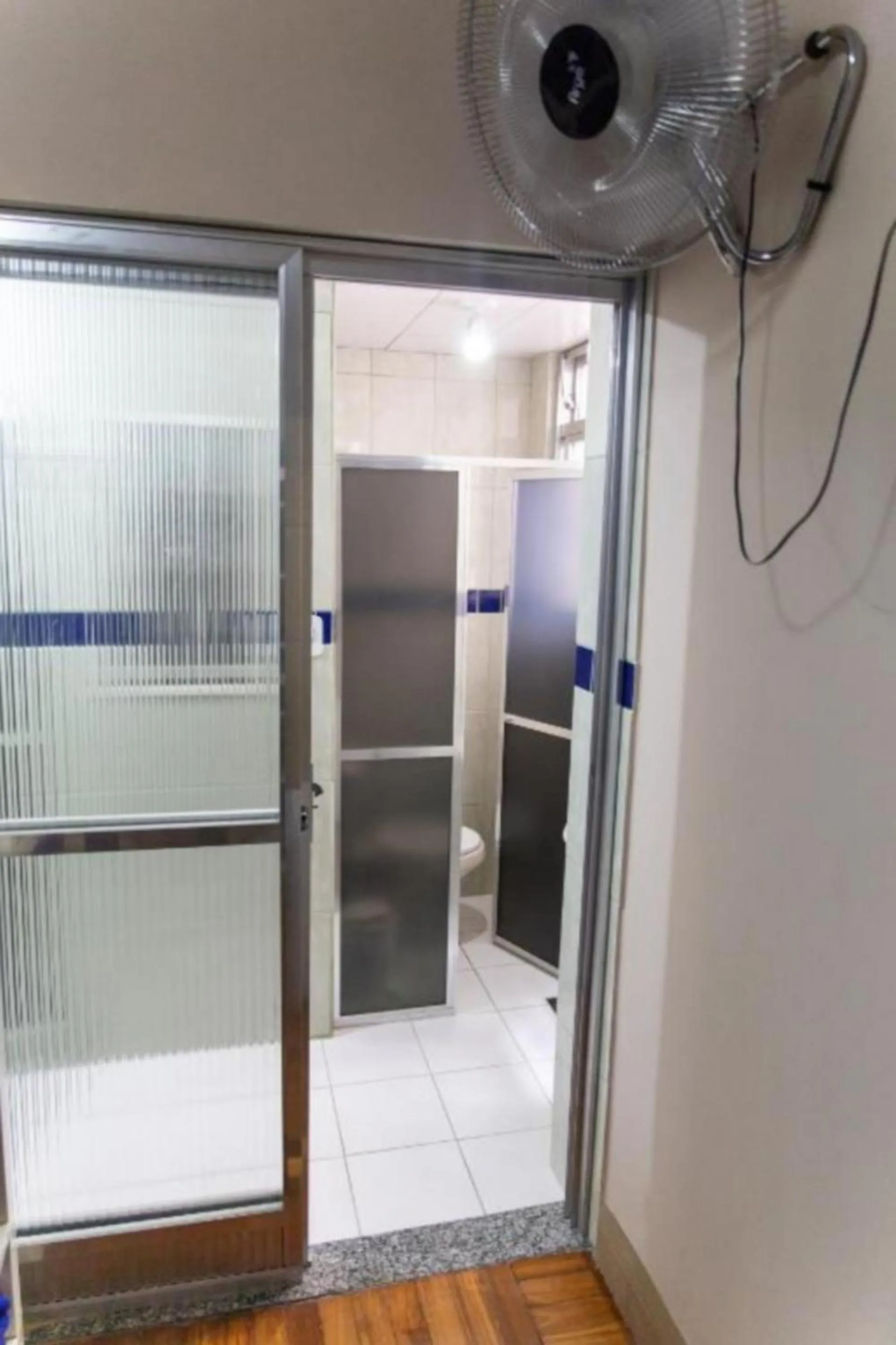 Bathroom in Solar Hostel Beach Copacabana