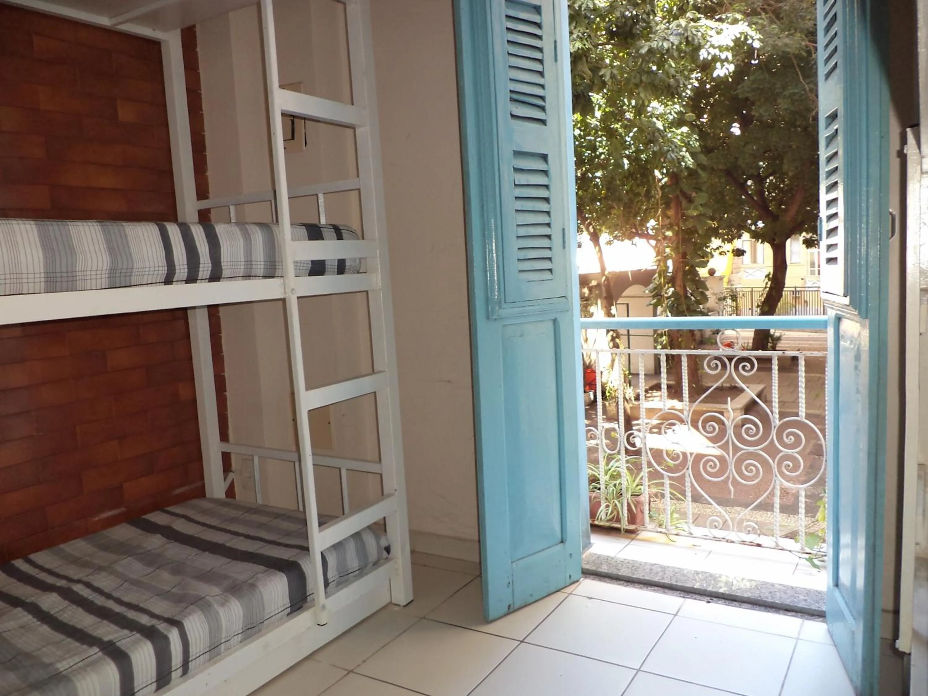 Photo of the whole room, Bed in Solar Hostel Beach Copacabana