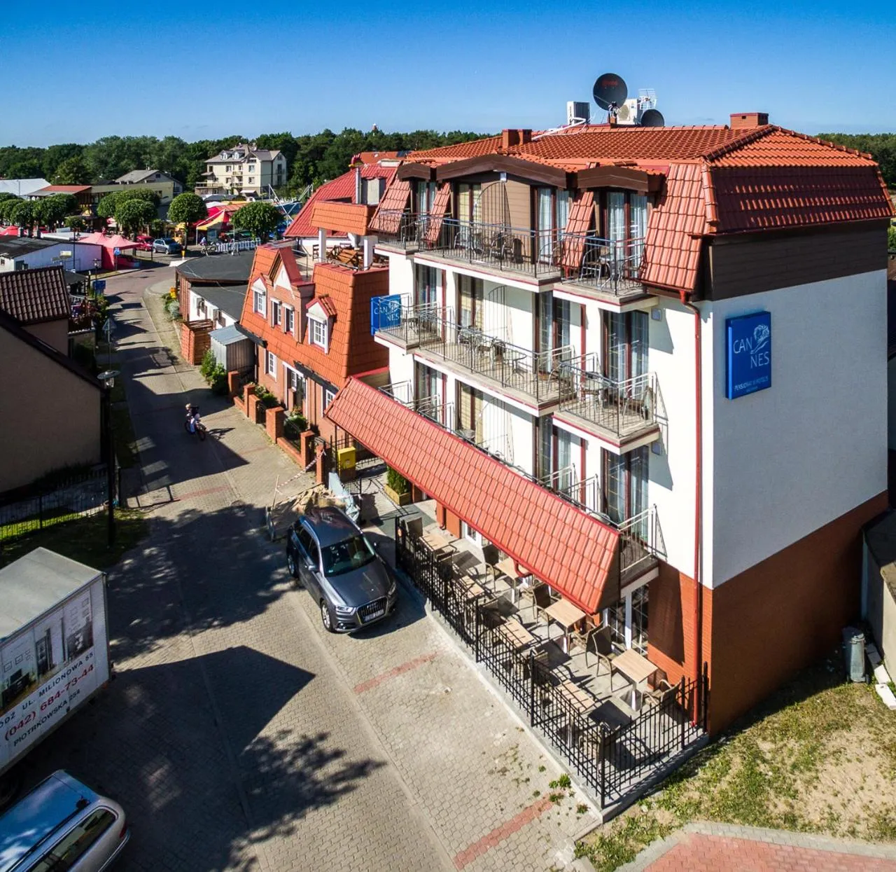 Property building in Villa Cannes