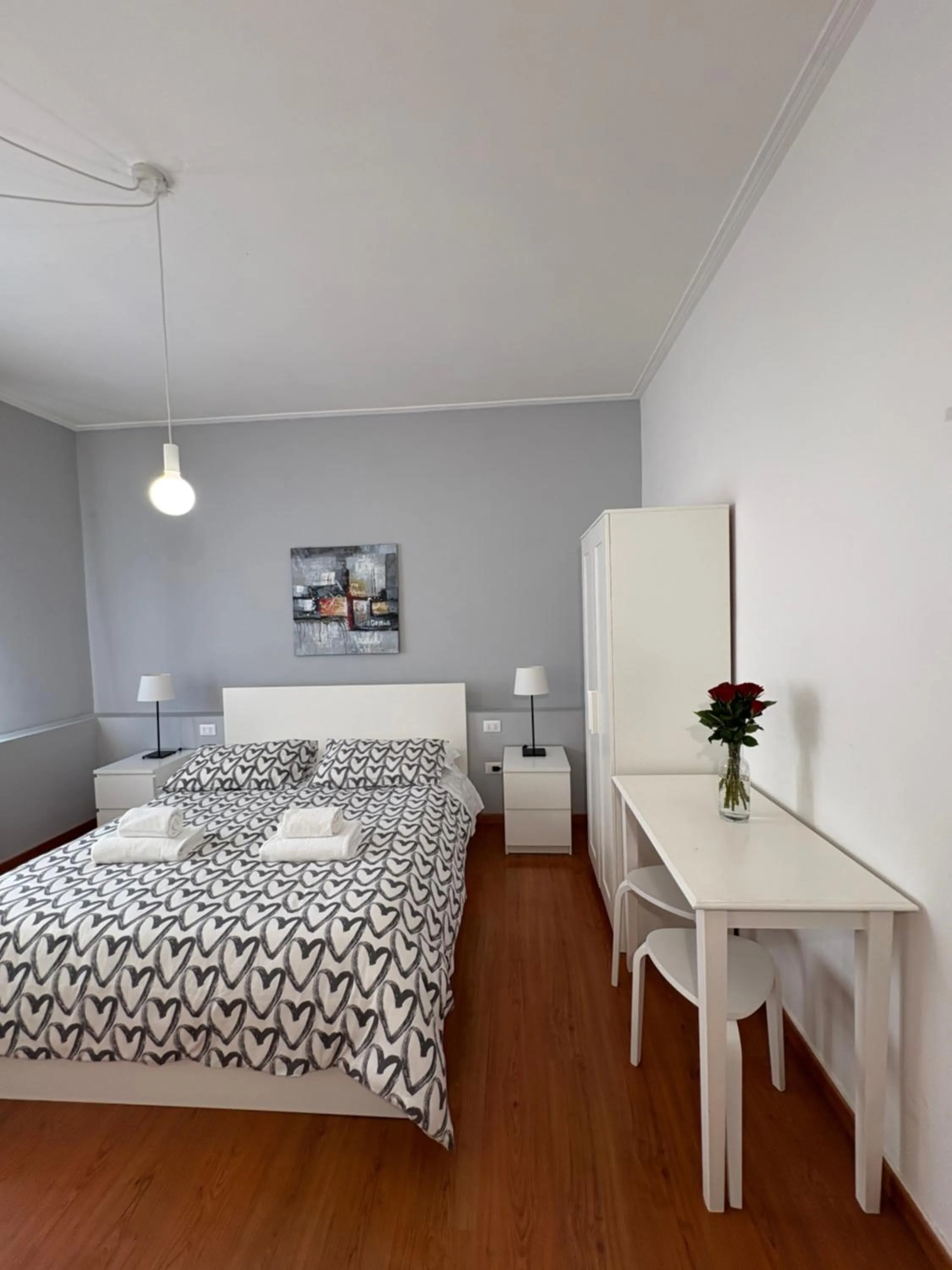Bed in Delle Rose Rooms - Le Arche Verona