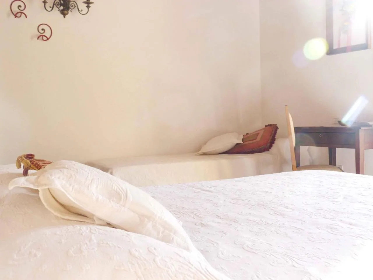 Bedroom, Bed in Pian del Pigro