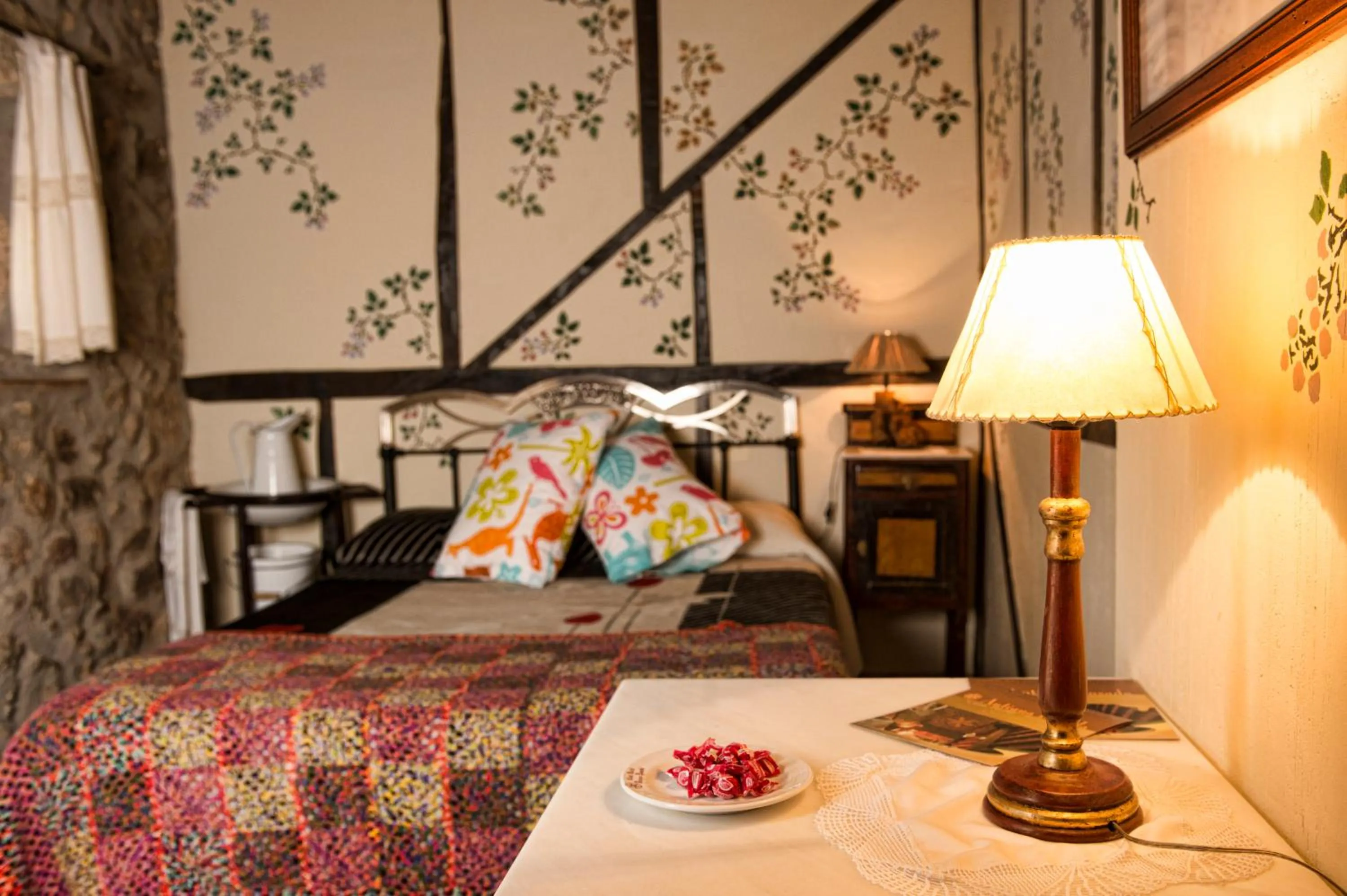 Photo of the whole room, Bed in Antigua Posada, Valle del Jerte