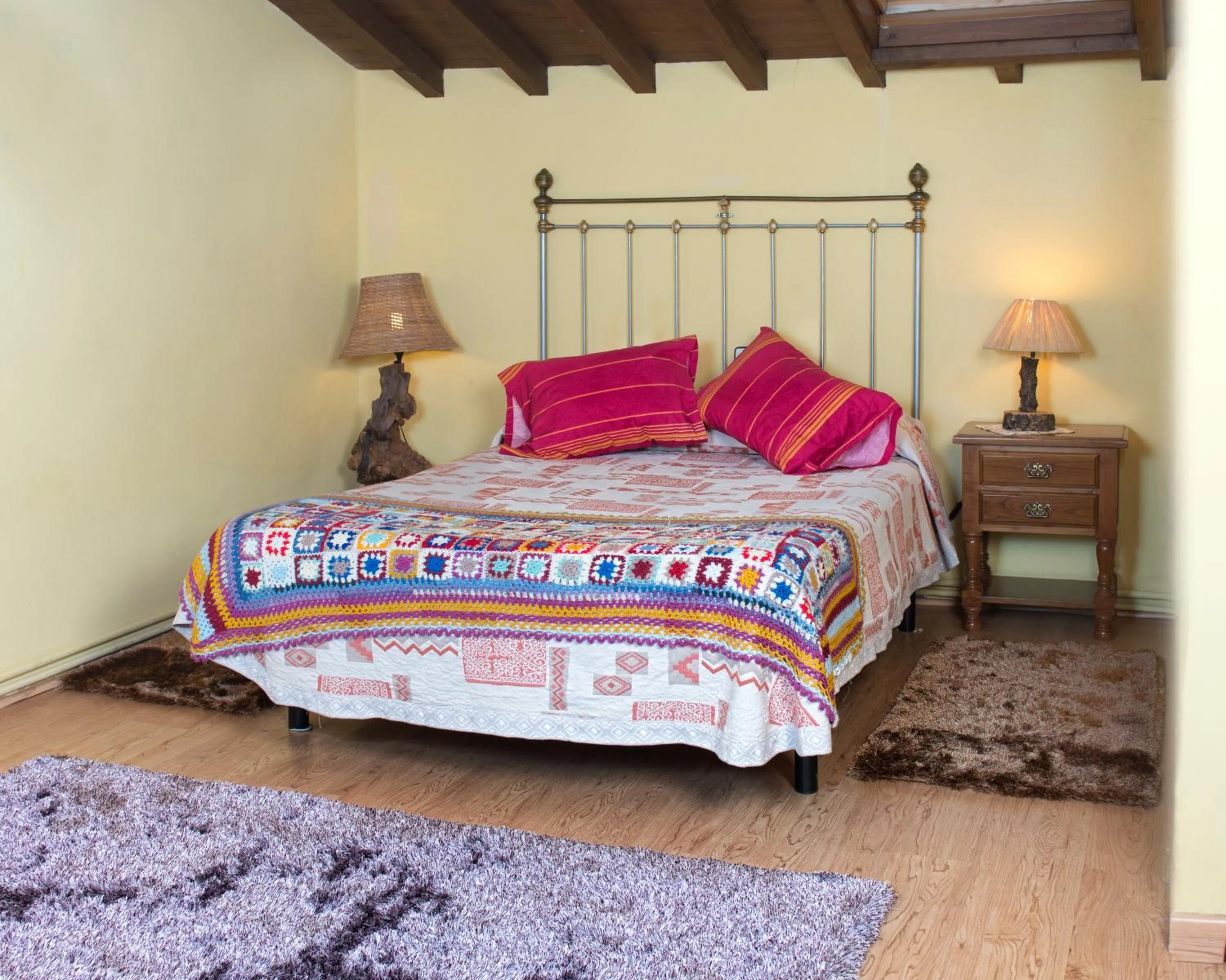 Photo of the whole room, Bed in Antigua Posada, Valle del Jerte