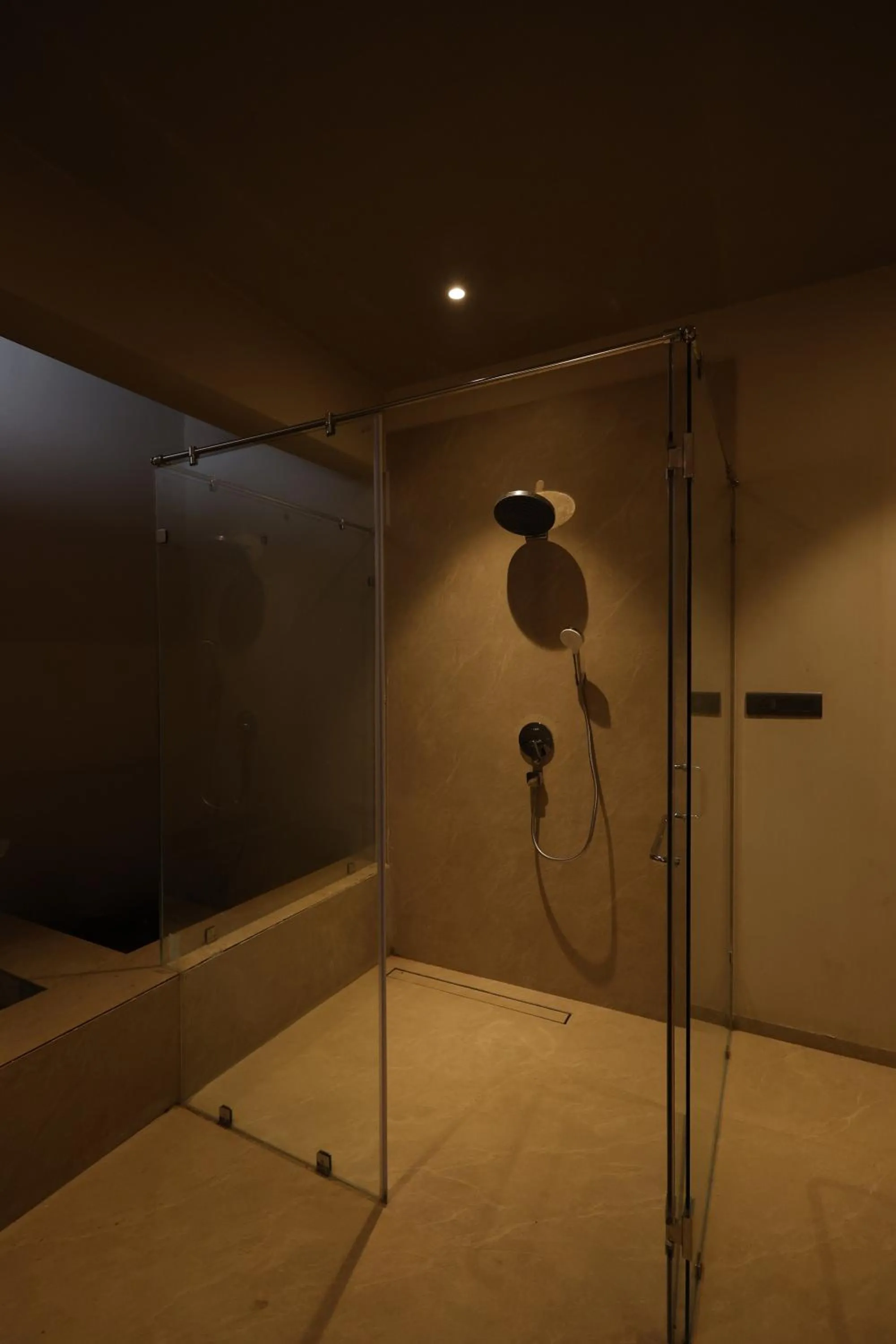 Shower in Ayati Resort & Spa
