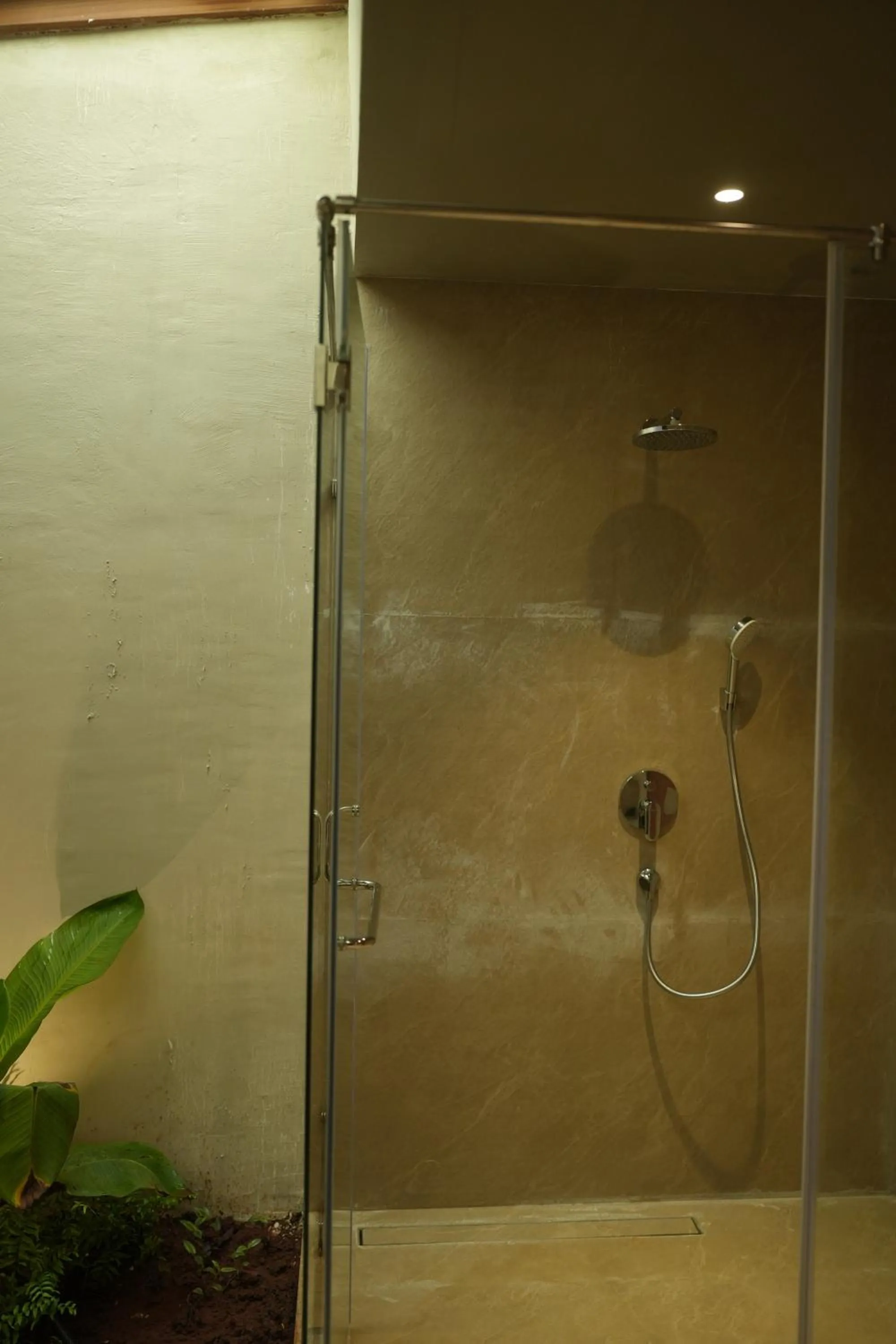 Shower in Ayati Resort & Spa