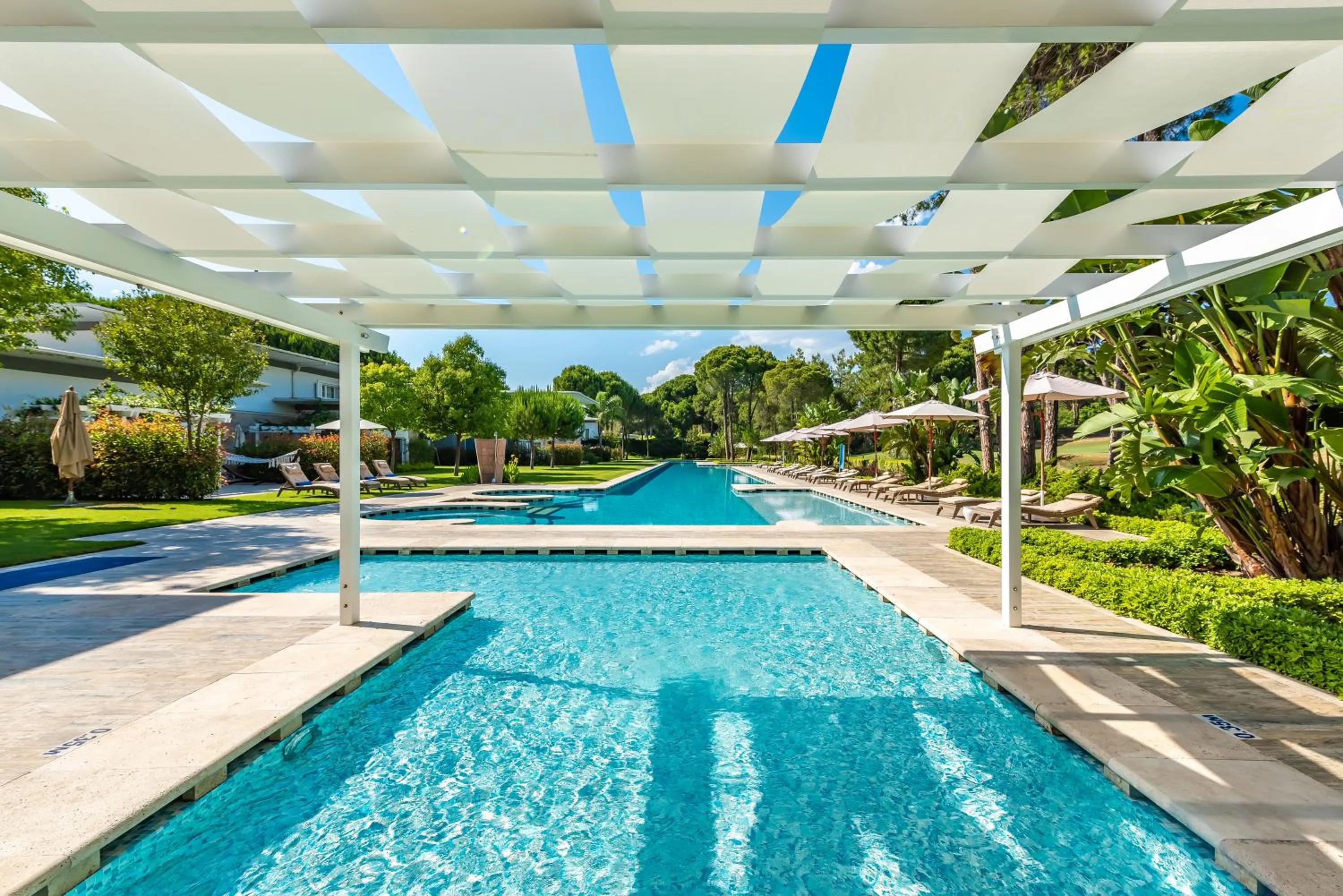 Swimming pool in Cornelia Diamond Golf Resort & Spa