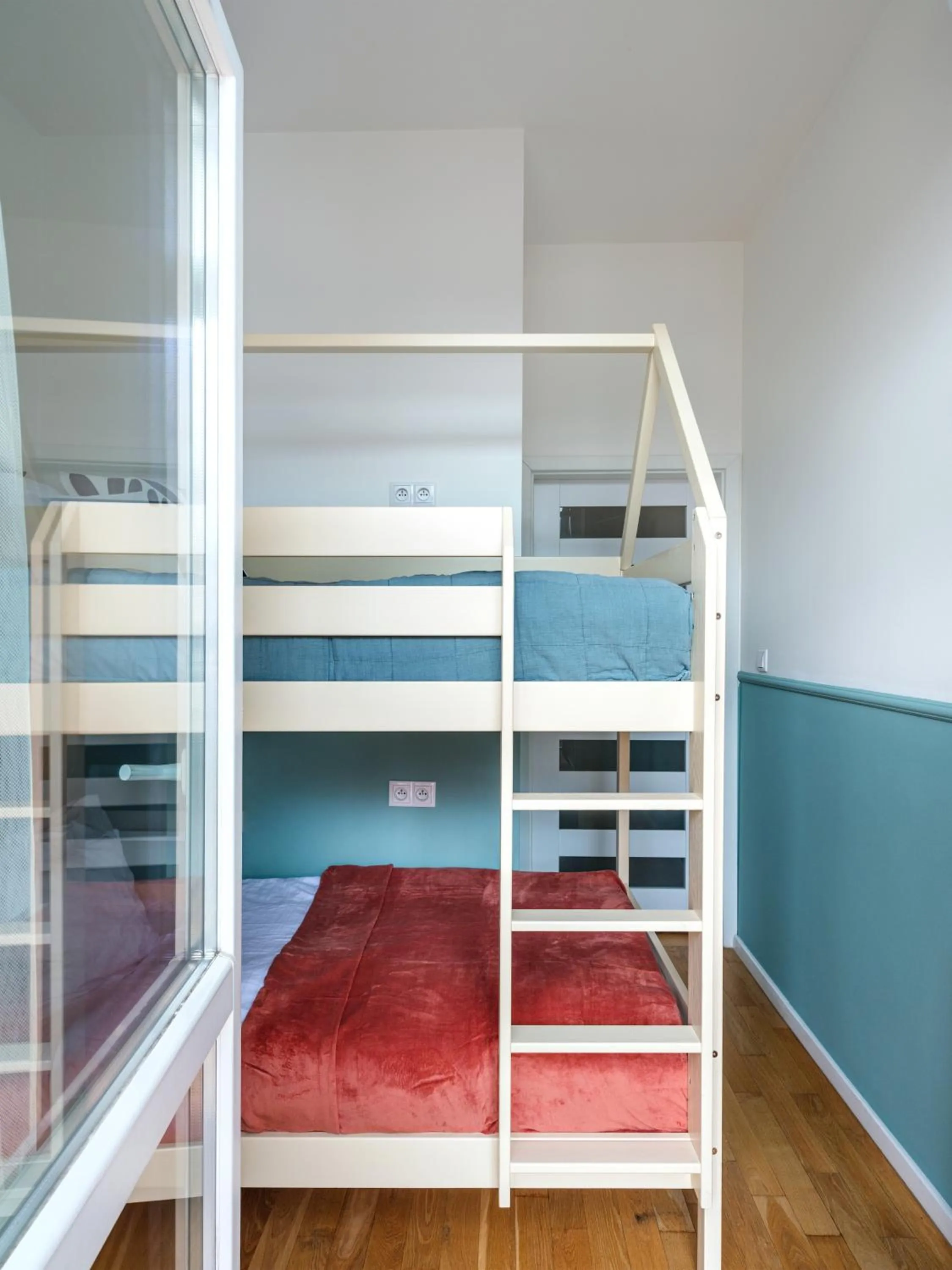 Photo of the whole room, Bed in PlayRoom Aparthotel