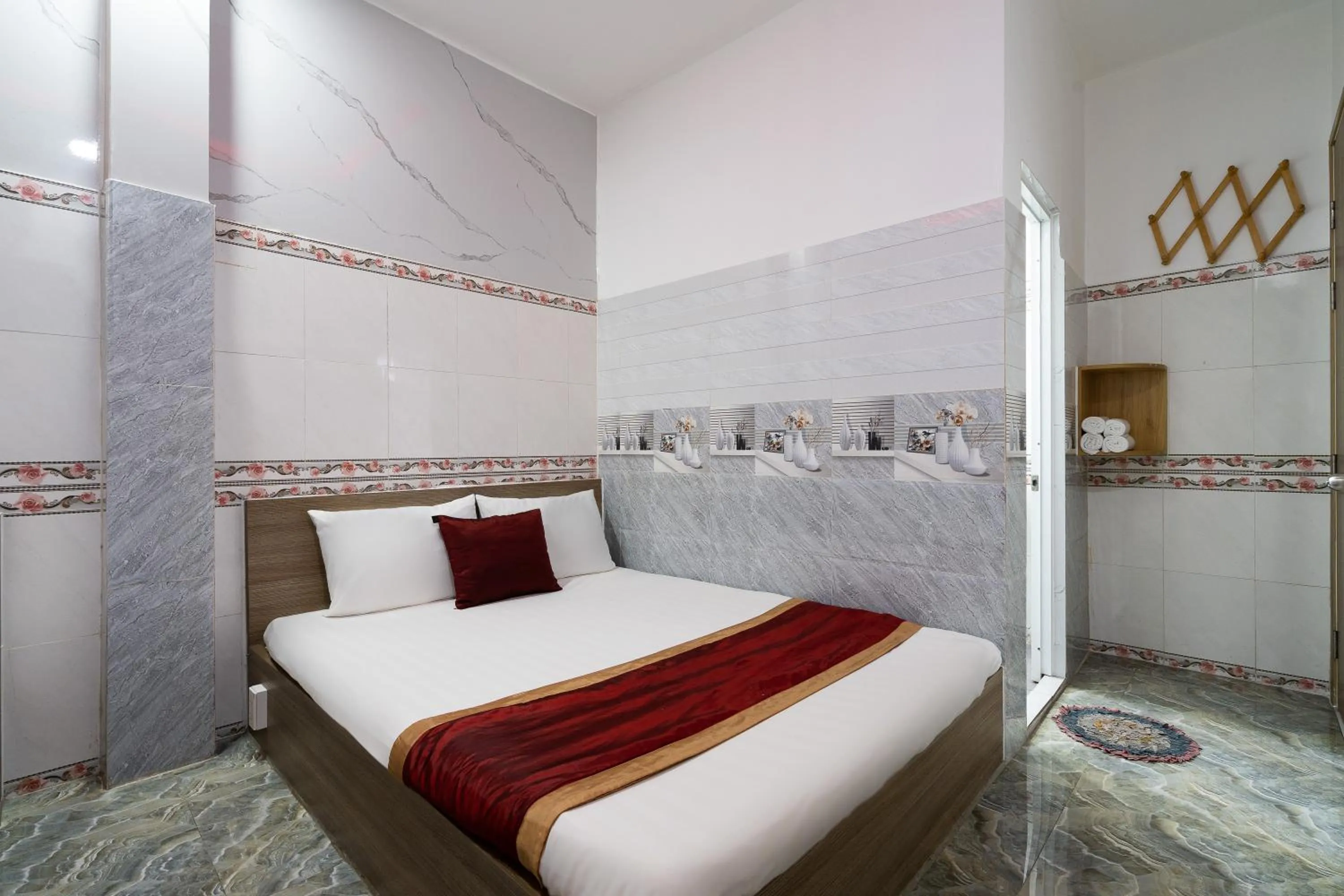 Superior Family Room in Collection O District 12 - Mau Tim Hotel