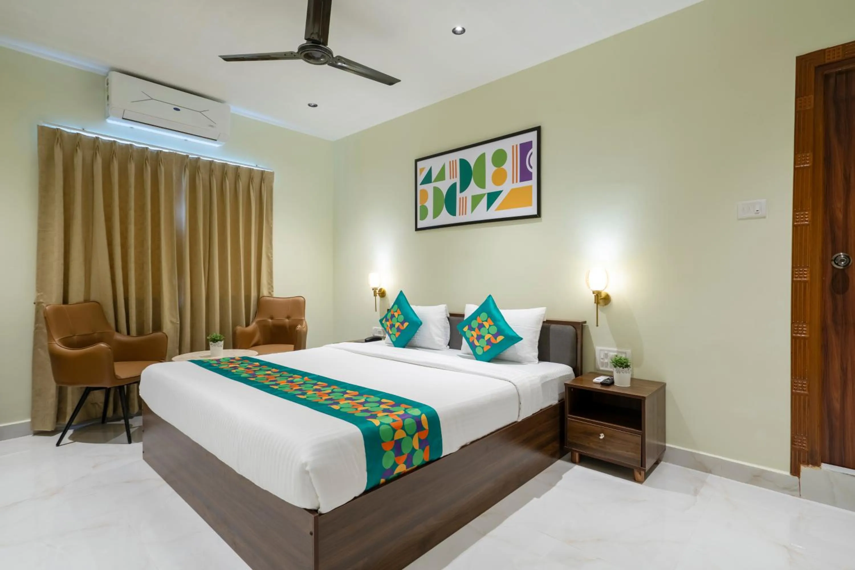 Treebo The Infinity, Banjara Hills