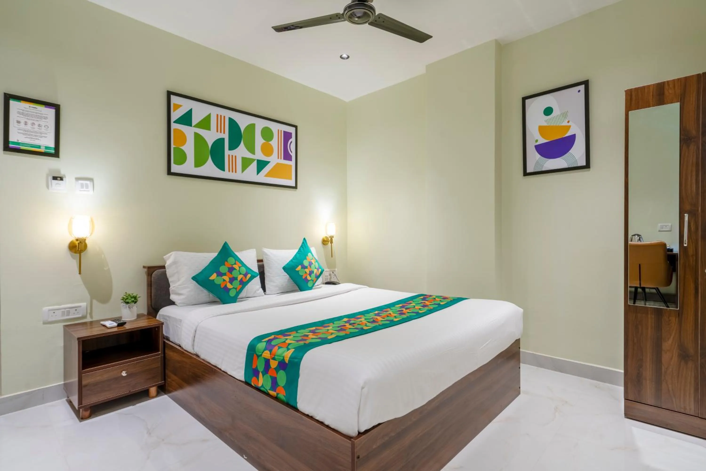 Deluxe Family Room - single occupancy in Treebo The Infinity, Banjara Hills