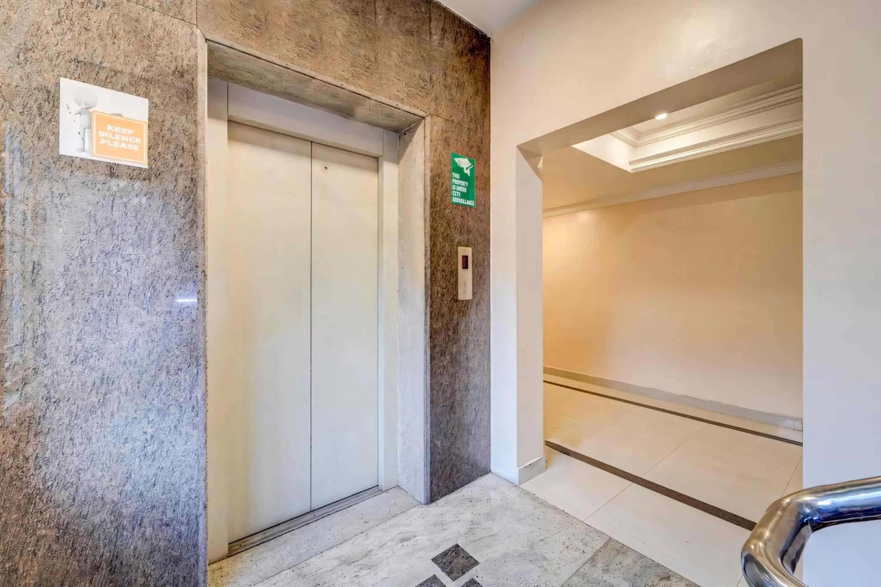 elevator in RG SUITES Ashok Nagar Near VADAPALANI