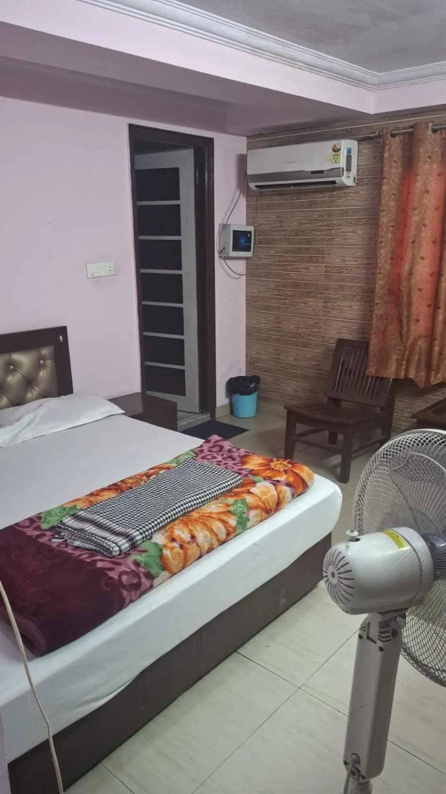 Bed in BS Residency