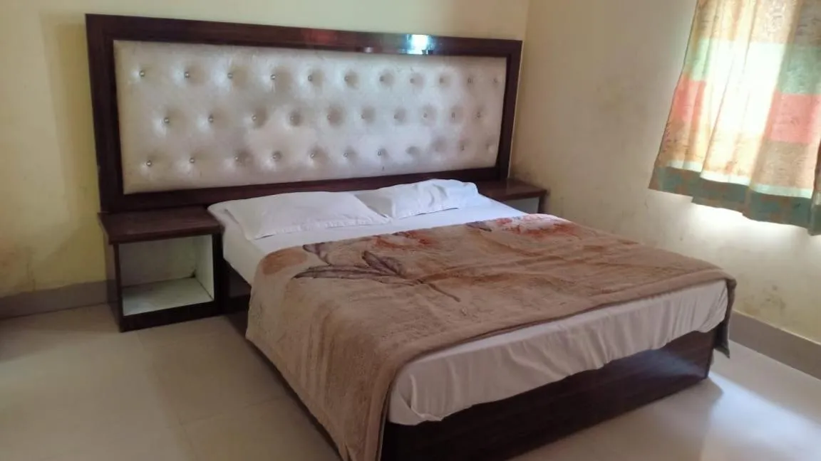 Bed in BS Residency