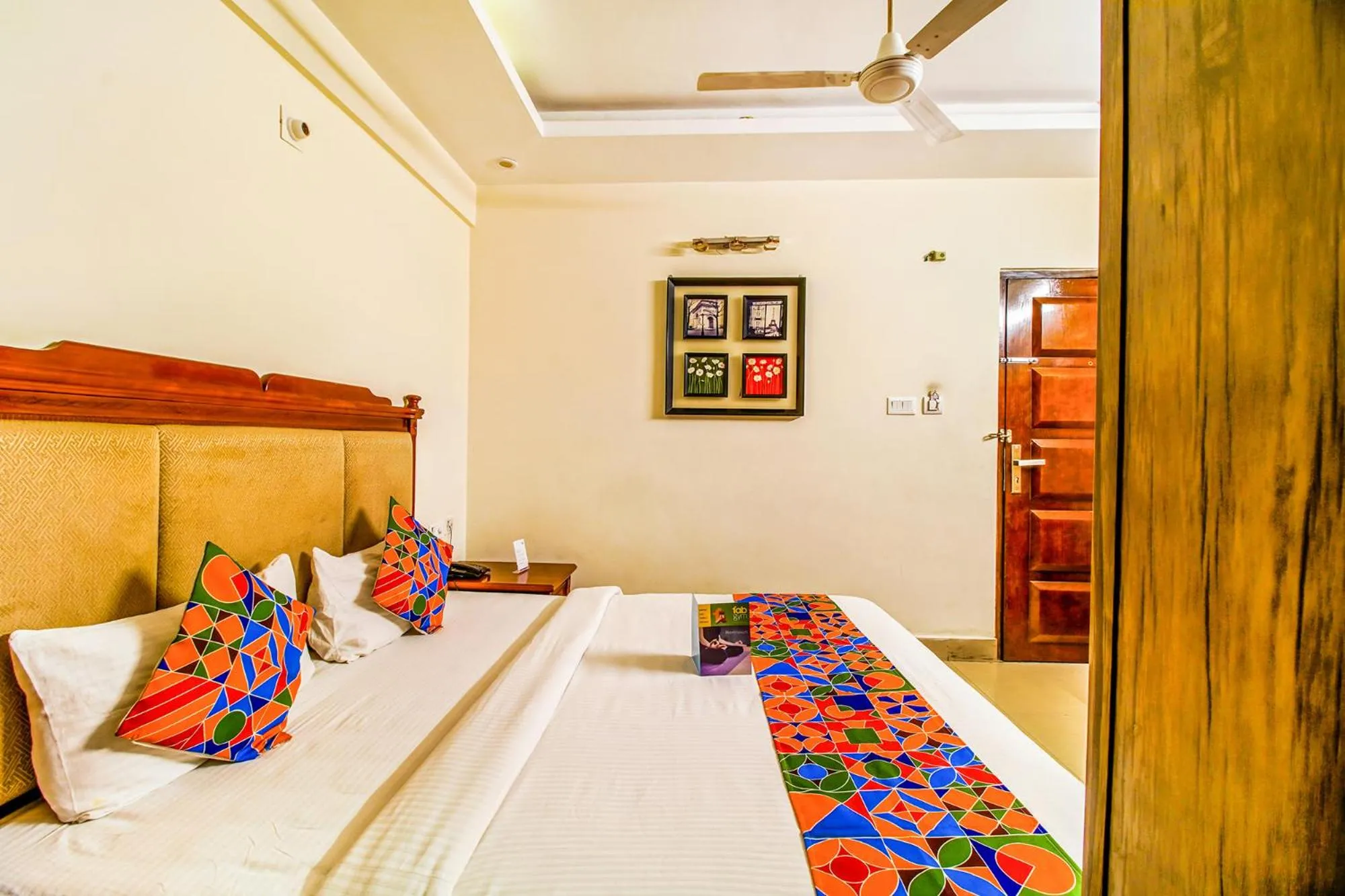 Bedroom, Bed in Hotel Kenil Star