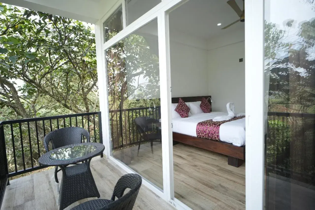 King Room with Balcony in Vanaheim Resort King Room with Balcony in Vanaheim Resort