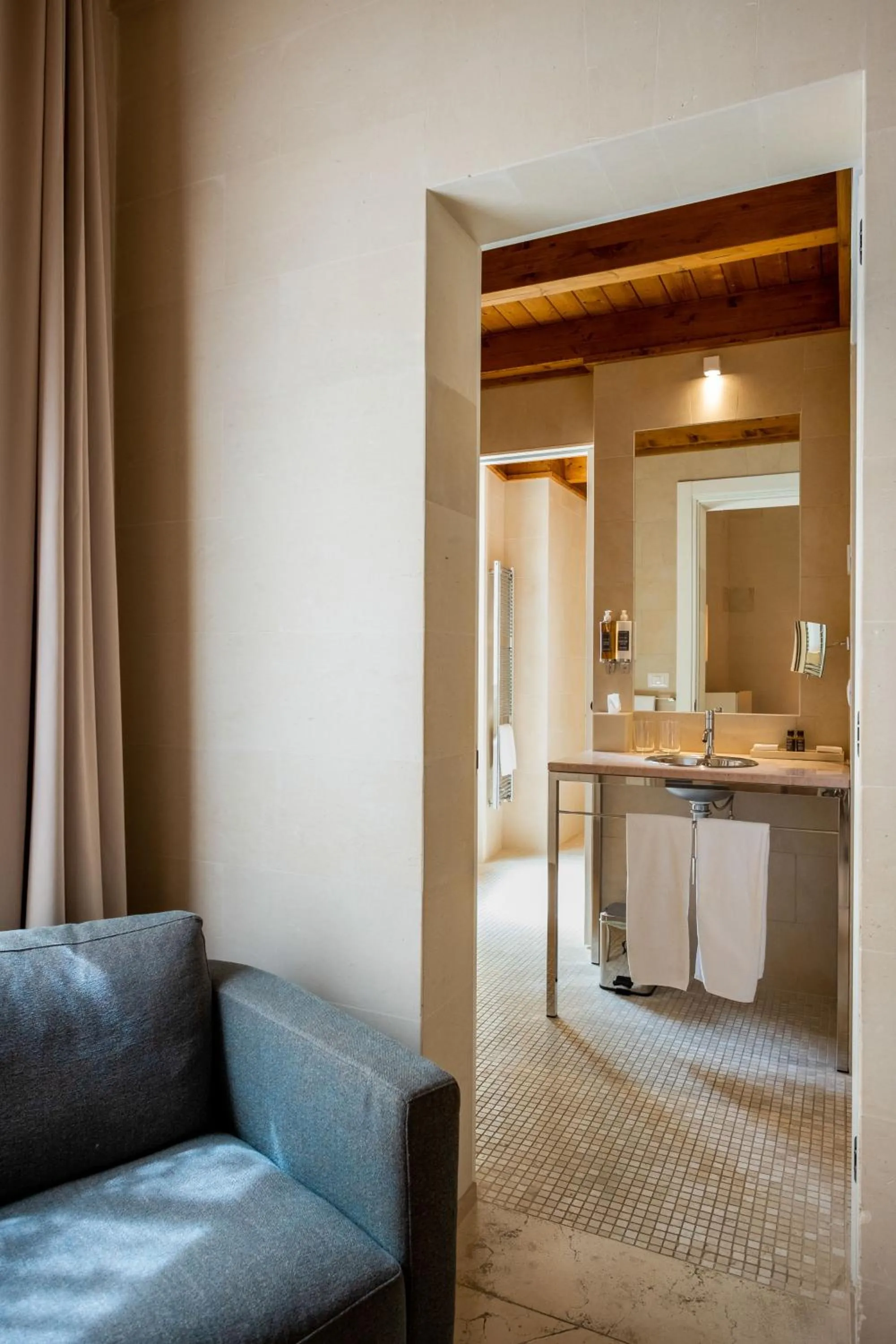 Bathroom in La Fiermontina Luxury Home Hotel