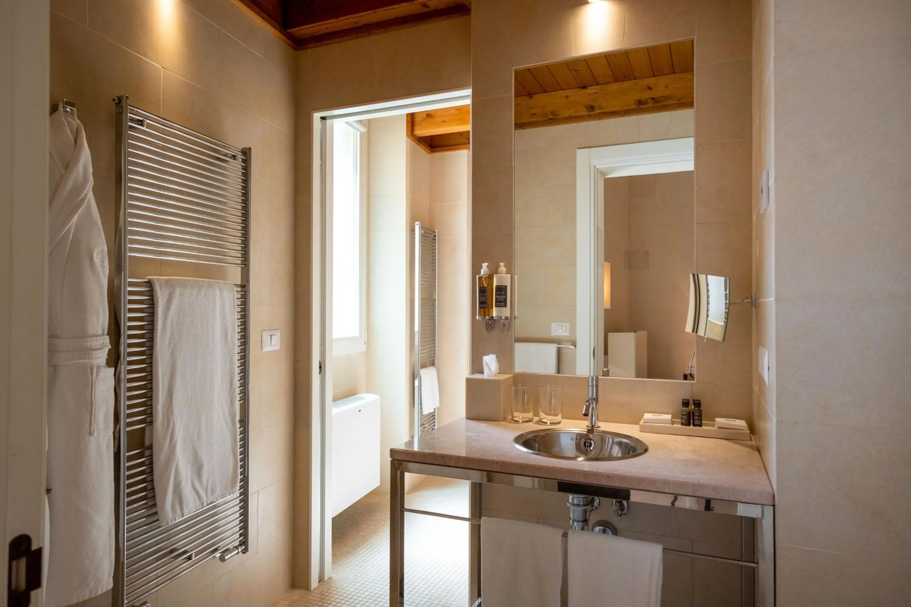 La Fiermontina Luxury Home Hotel