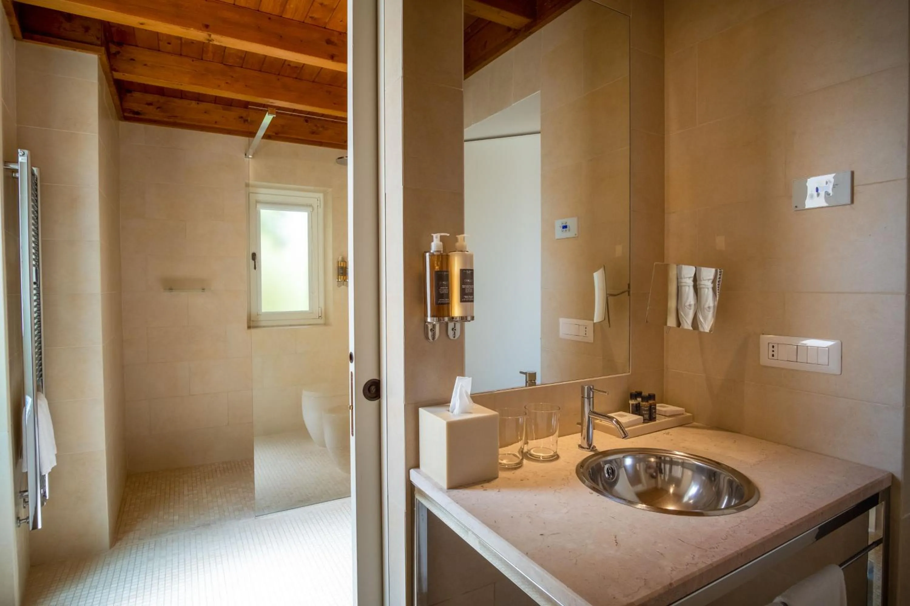 La Fiermontina Luxury Home Hotel