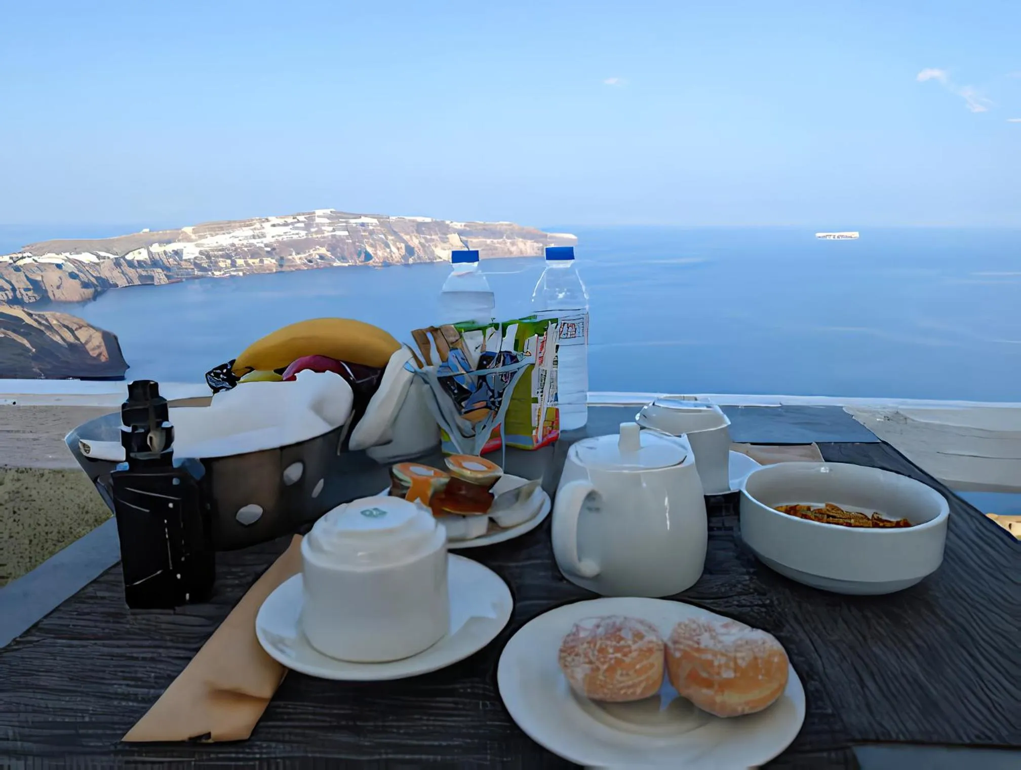 Breakfast in Artemis Suites