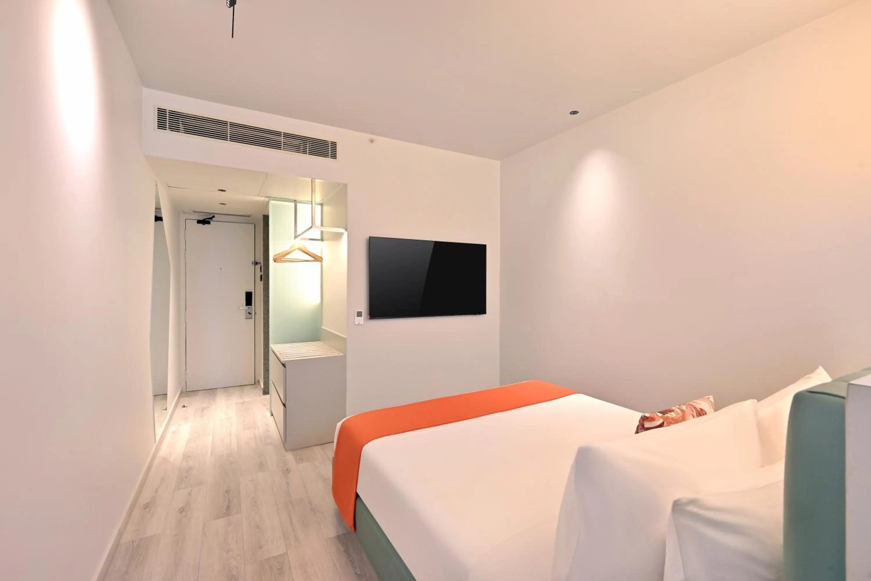 Bed in Ira by Orchid Hyderabad Hitech City Mindspace IT Park