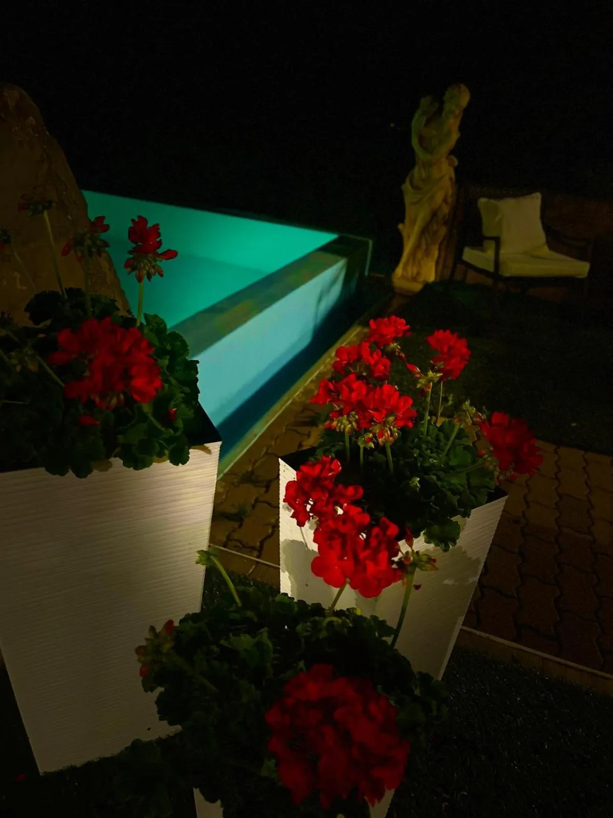 Swimming pool in Green Park Hotel & Residence