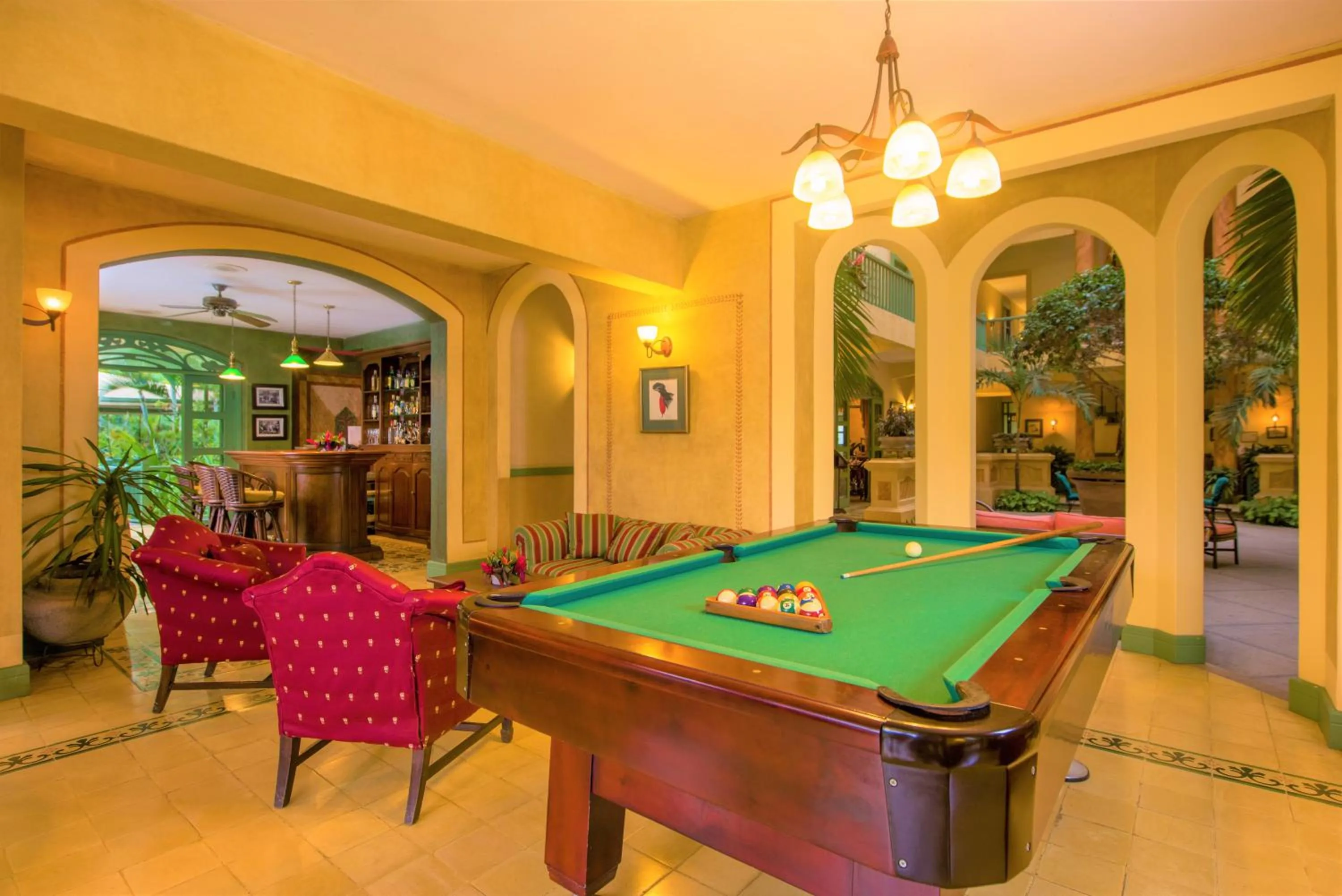 Communal lounge/ TV room in Hotel Casa Turire