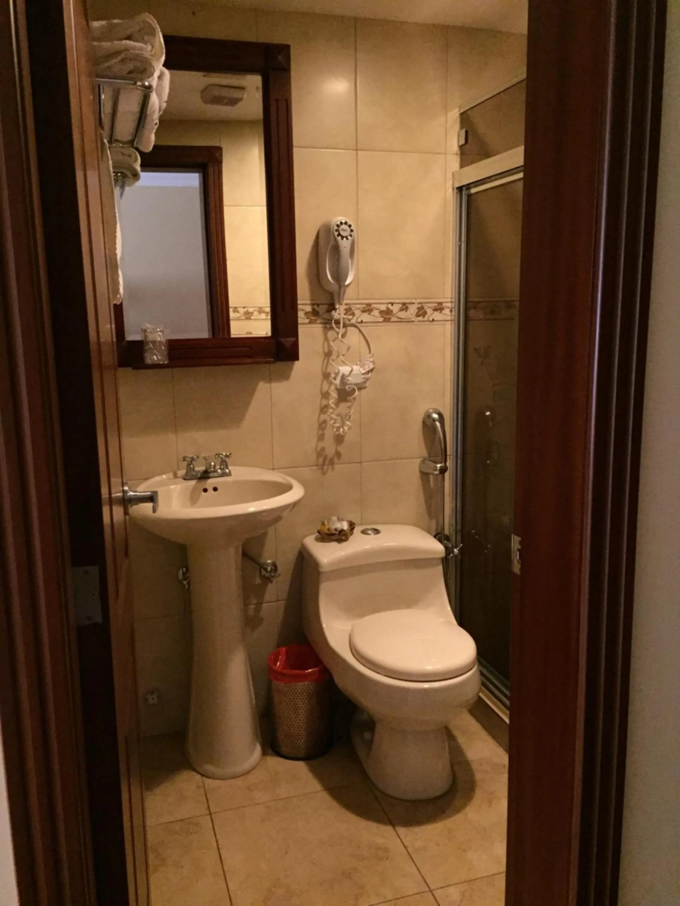 Bathroom in Hotel Joshed Imperial