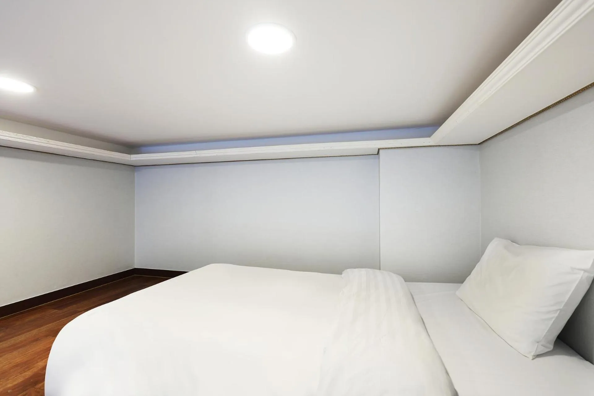 Bed in Intercity Seoul Hotel