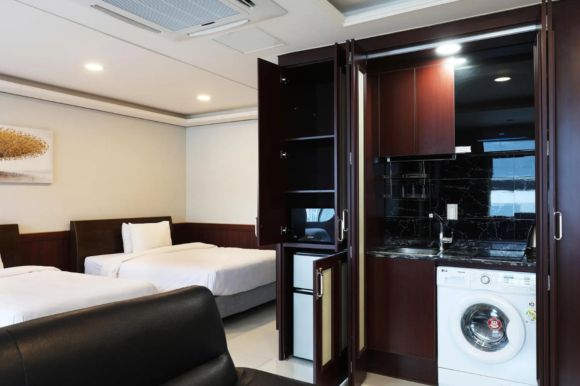 Bed in Intercity Seoul Hotel