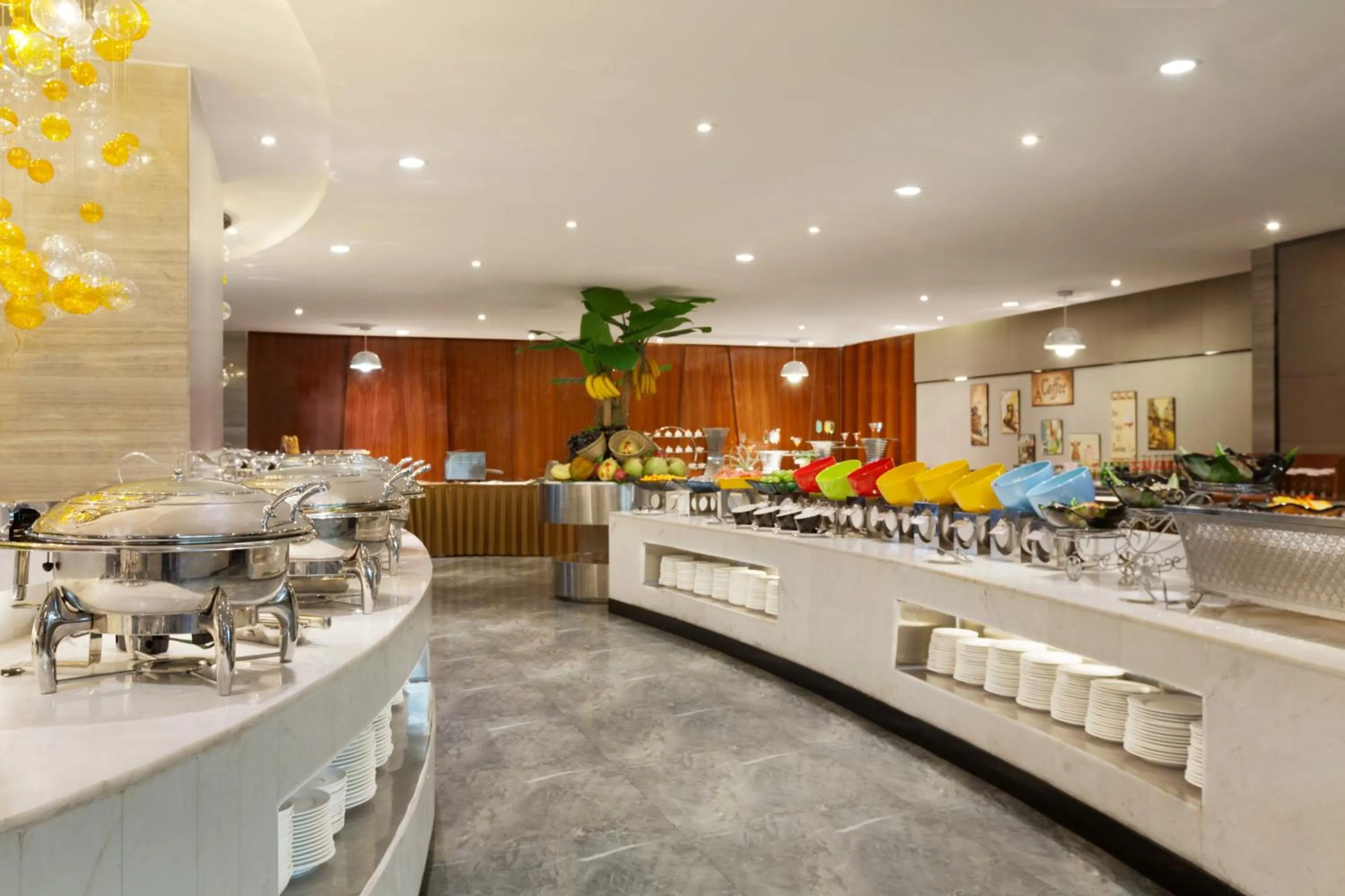 Restaurant/places to eat in Ramada Foshan Hotel