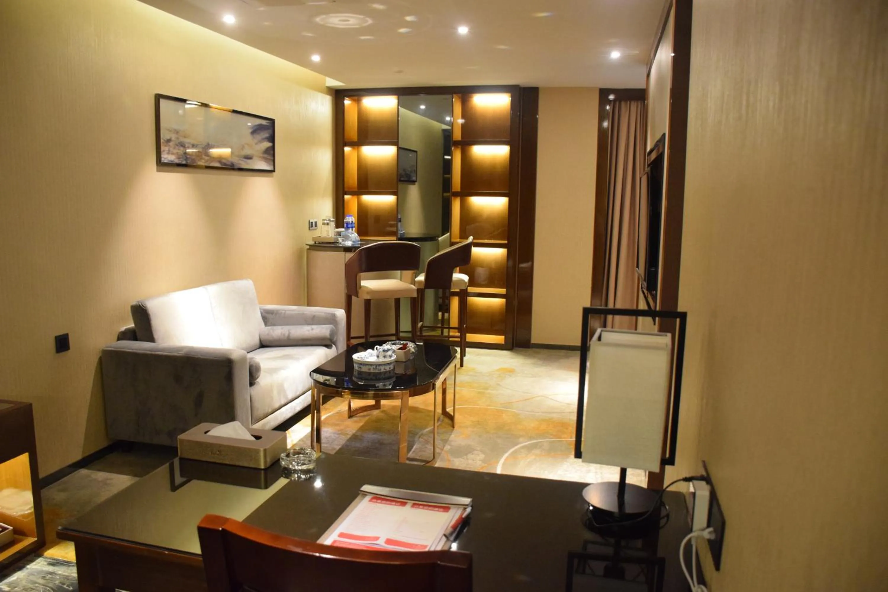 TV and multimedia in Ramada Foshan Hotel