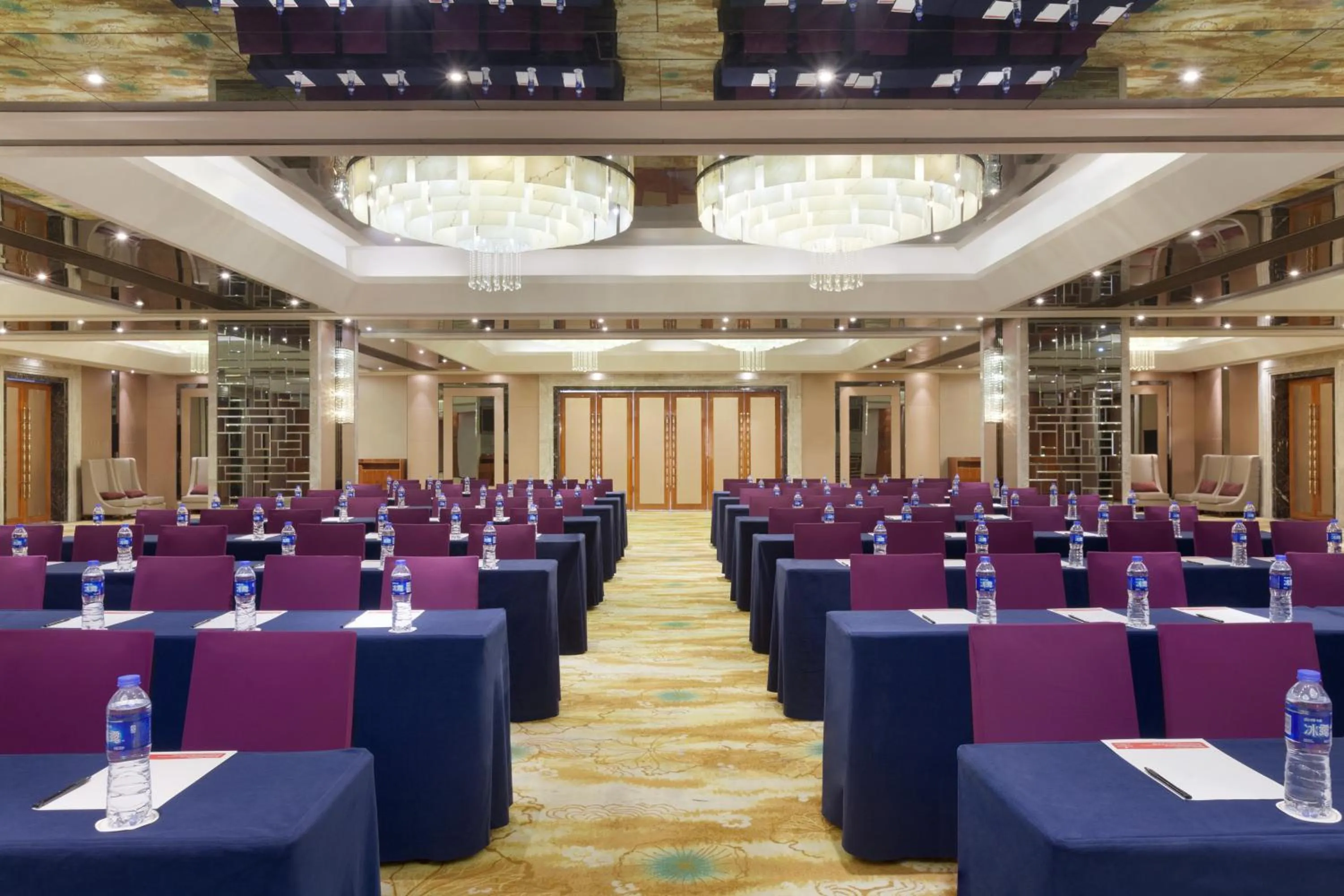 Meeting/conference room in Ramada Foshan Hotel