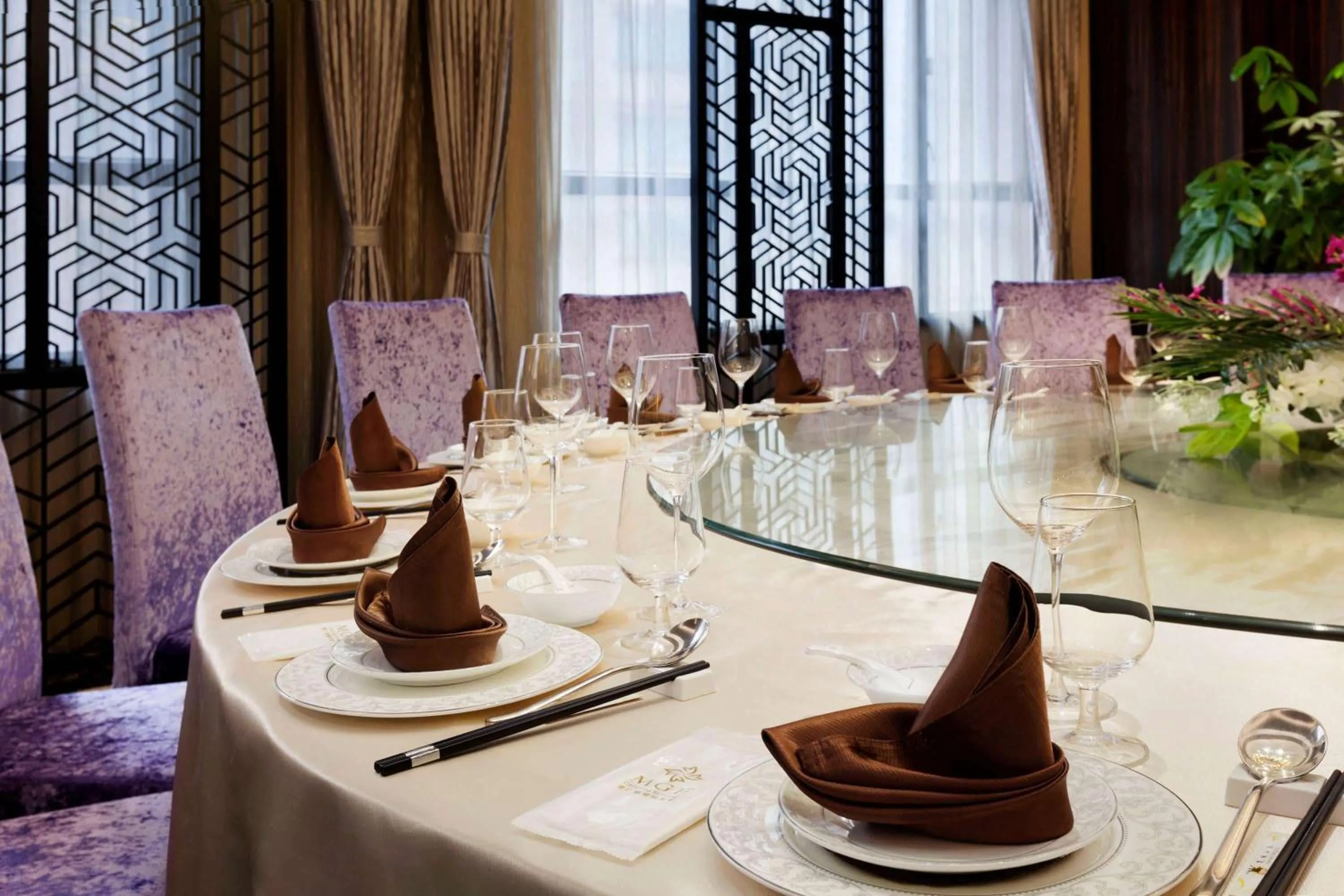 Restaurant/places to eat in Ramada Foshan Hotel