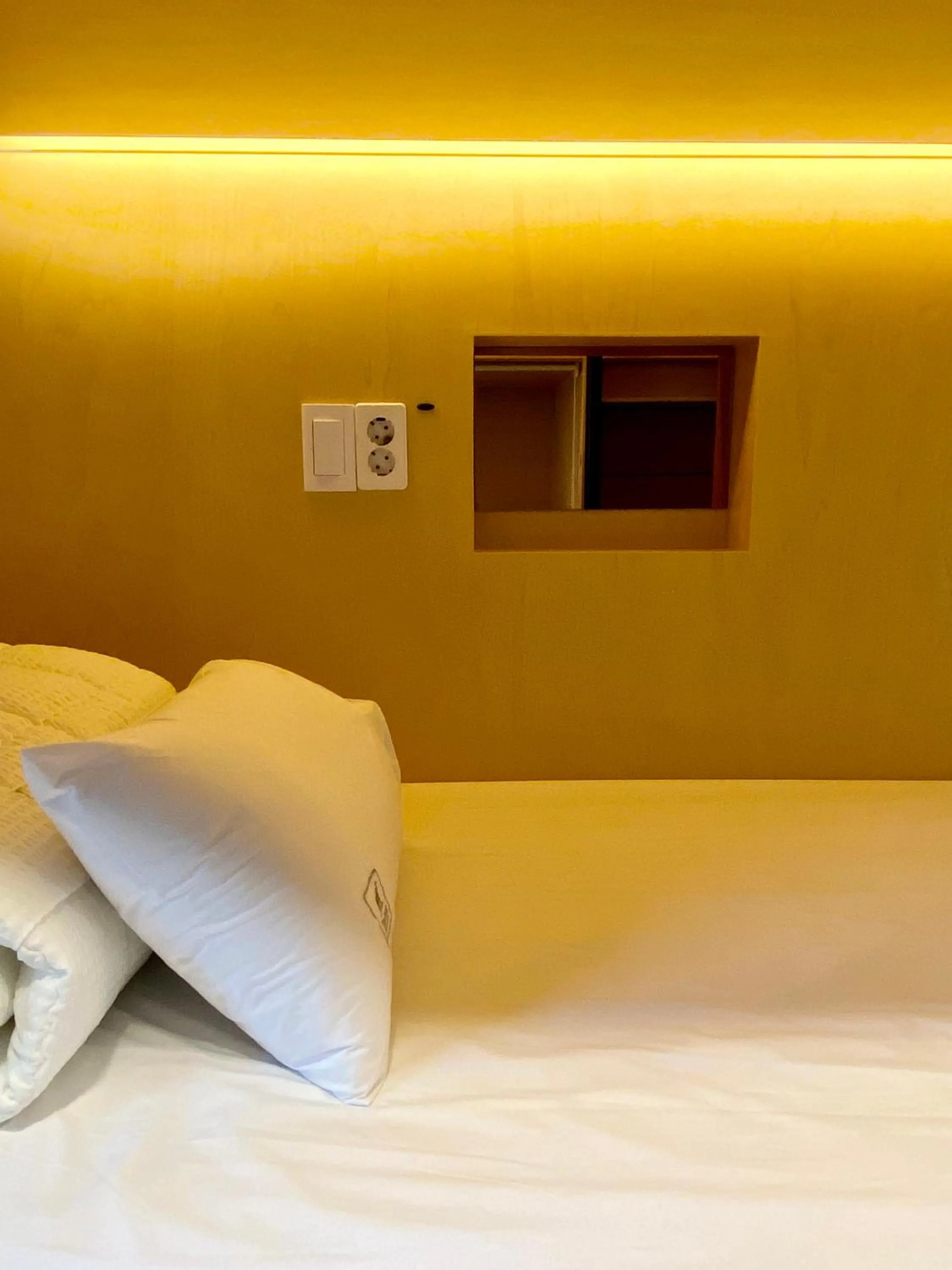 Bed in Elephant Hostel Nampo