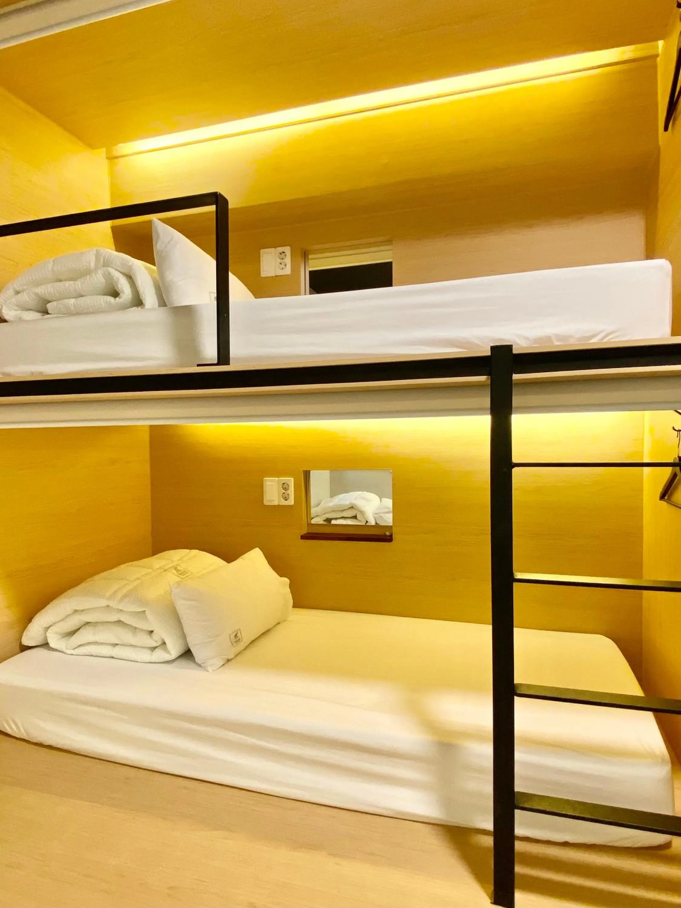 Bed in Elephant Hostel Nampo