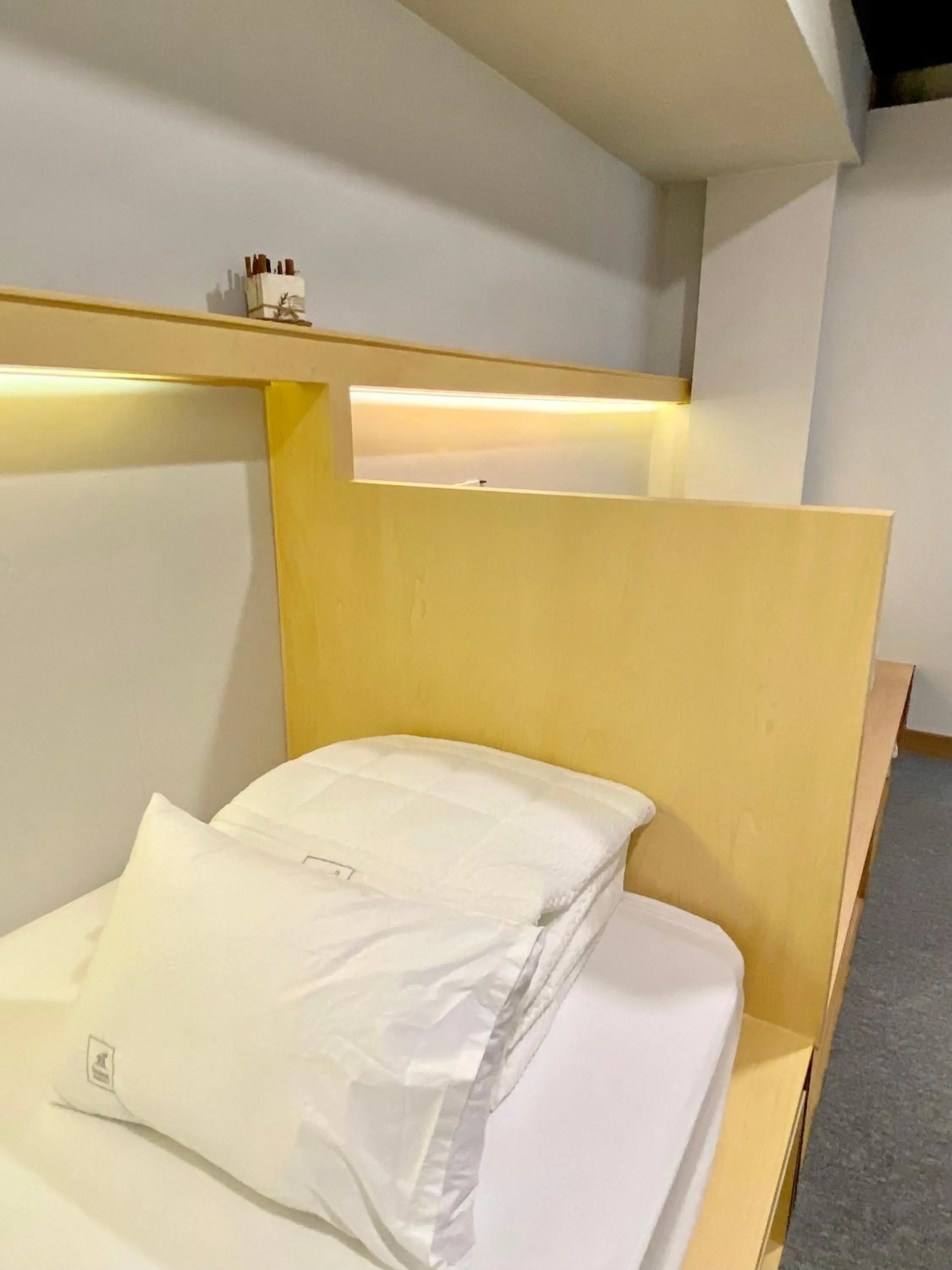 Bed in Elephant Hostel Nampo