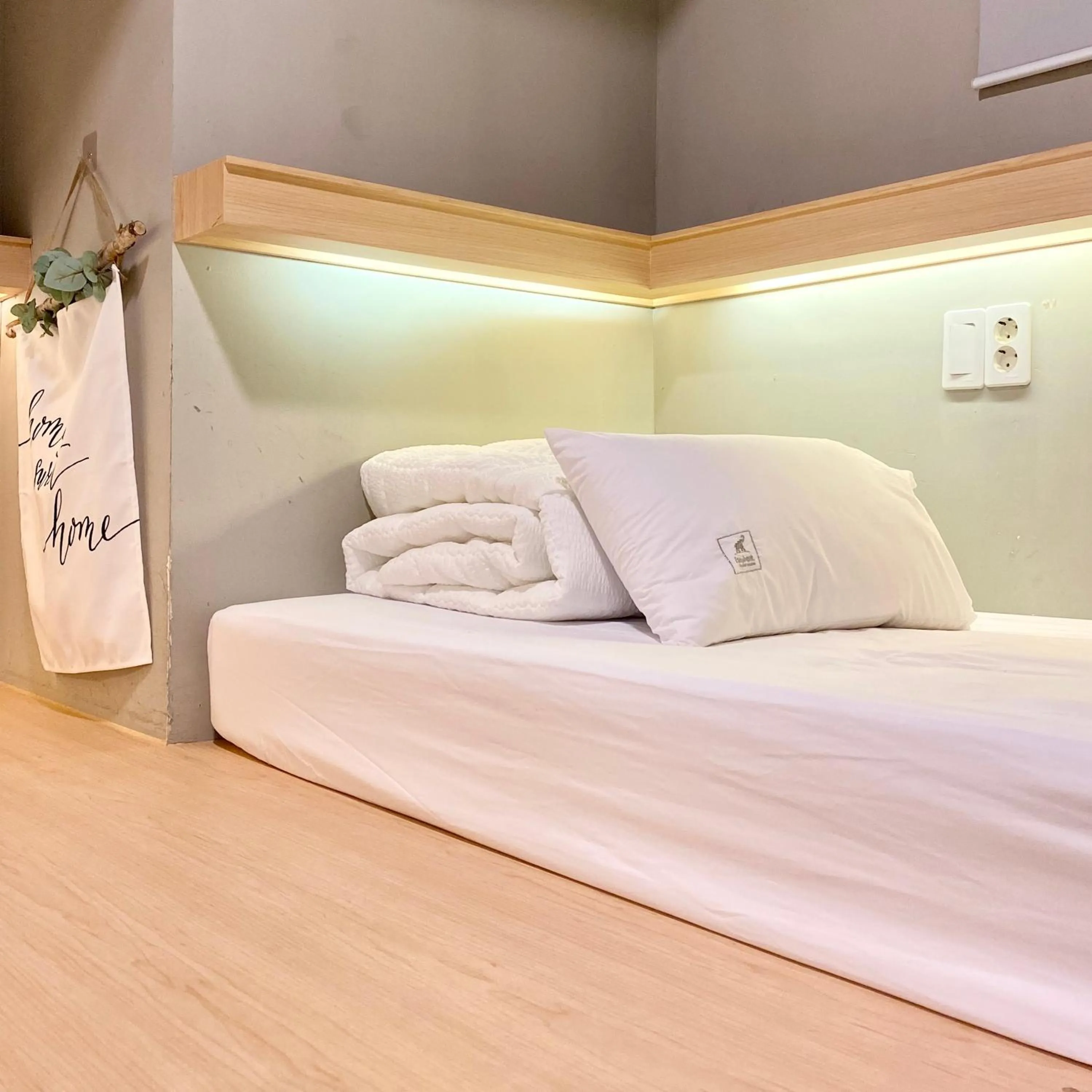 Bed in Elephant Hostel Nampo