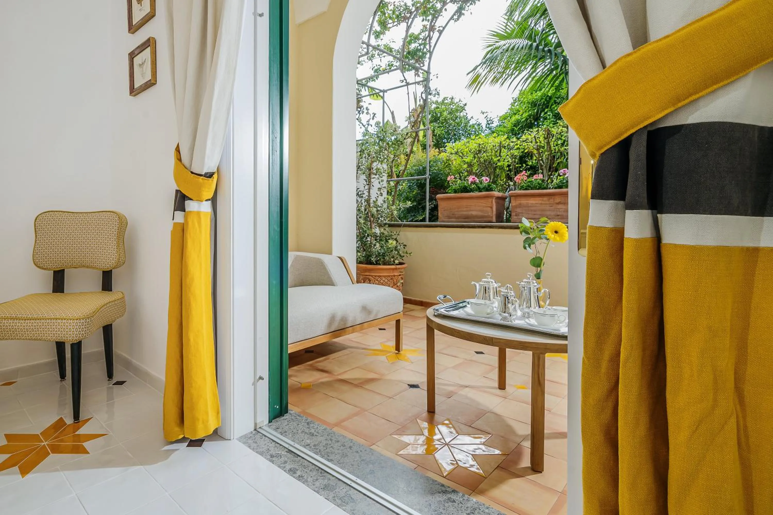 Day in Hotel Palazzo Murat