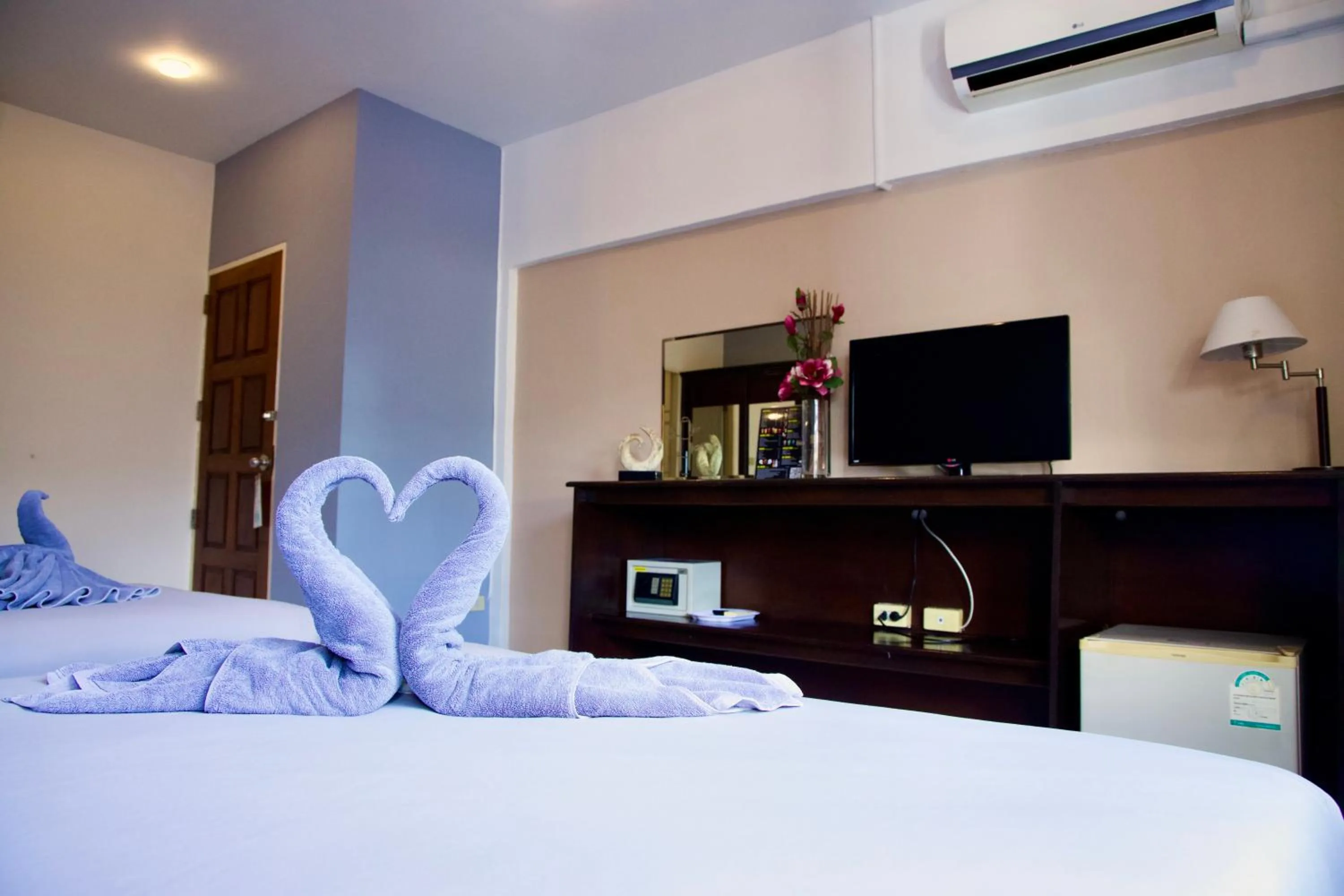 Bedroom, Bed in GOLDEN GUESTHOUSE by The Beach Cha Am